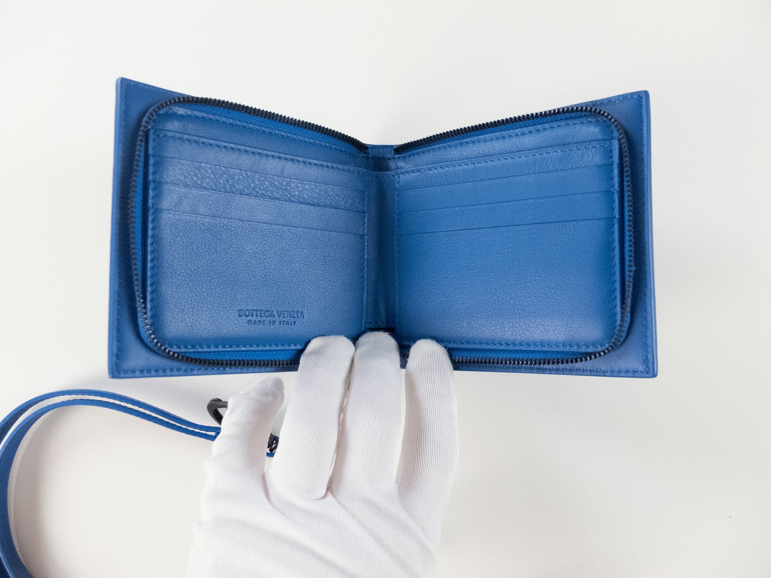 Bottega Veneta BOTTEGA VENETA blue intrecciato leather strap zip wallet q Size ONE SIZE - 5 Thumbnail