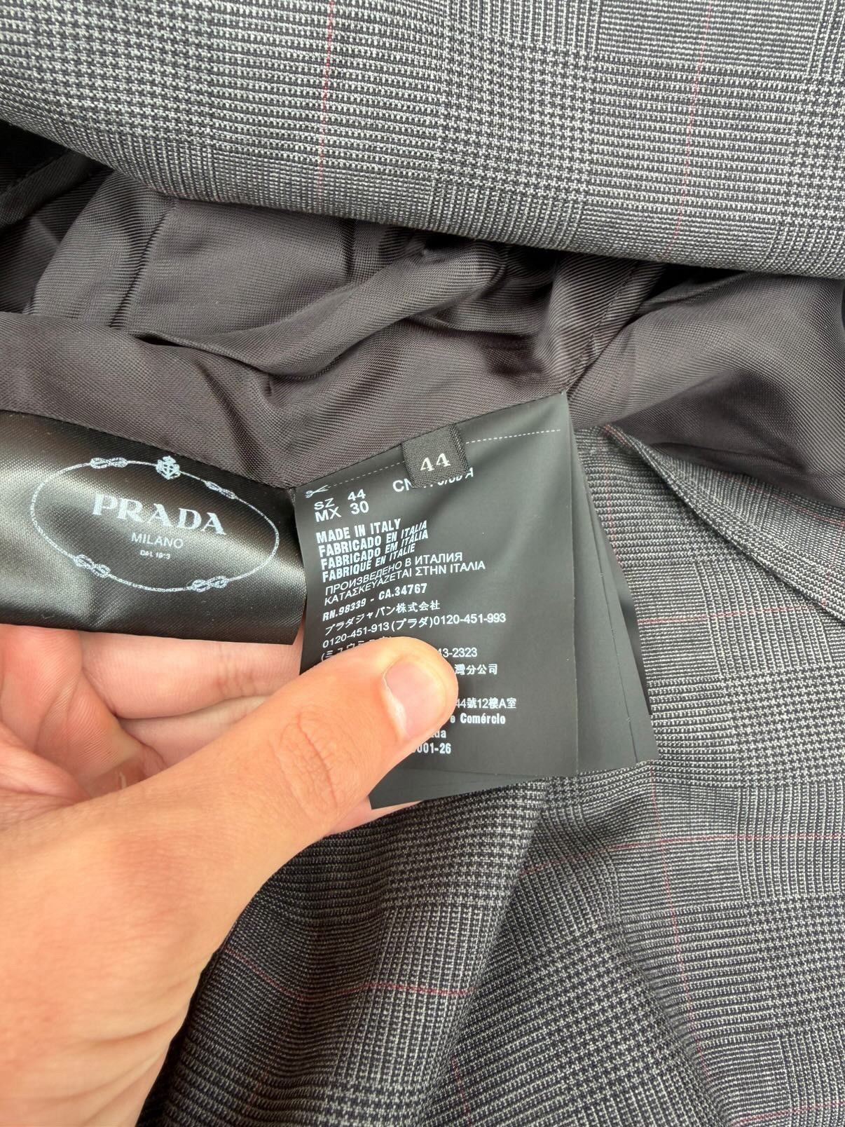 Prada Prada Prince Of Wales Check-Print Belted Blazer Gray Size M / US 6-8 / IT 42-44 - 6 Thumbnail