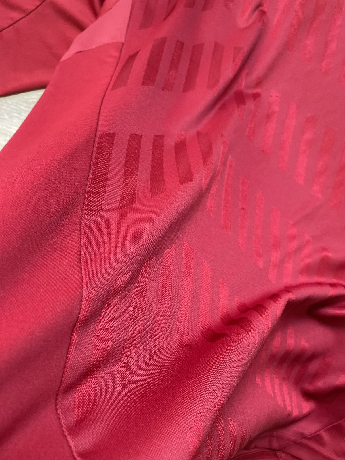 Adidas Denmark Home football shirt 2012 Soccer Adidas Jersey Mens Size US XL / EU 56 / 4 - 7 Thumbnail