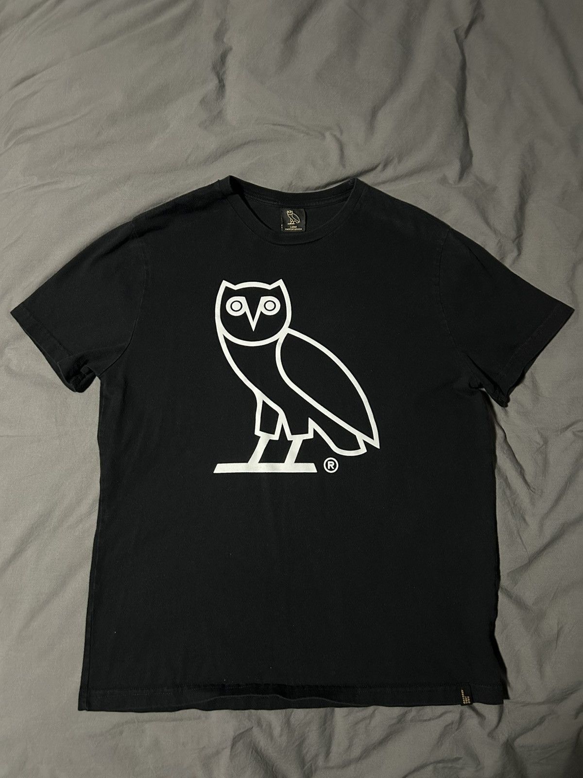 October's Very Own OVO Big Owl Logo Black Tee – Size Large – Made in Canada Size US L / EU 52-54 / 3 - 1 Thumbnail