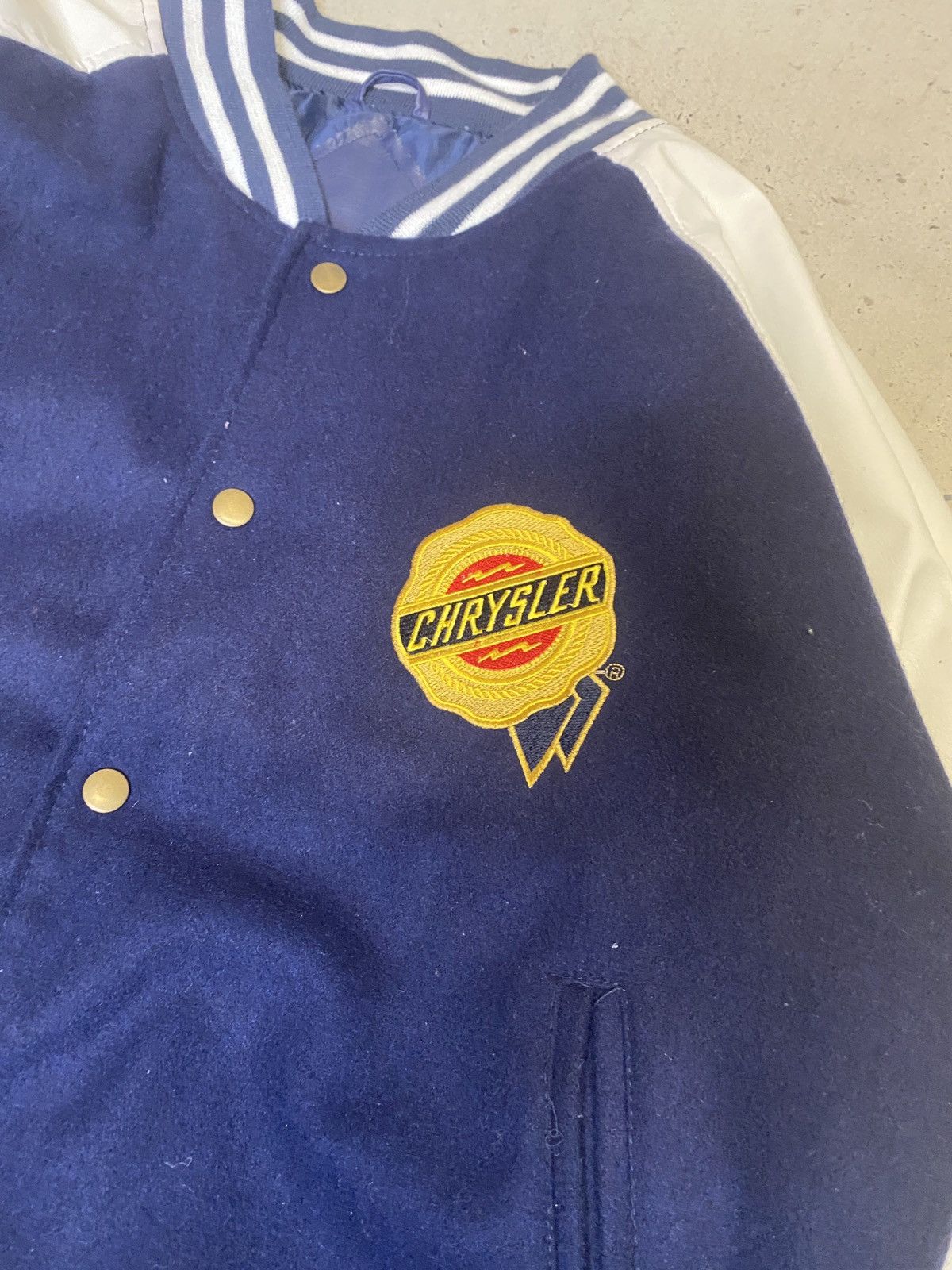 Chrysler × Vintage Y2K Chrysler racing varsity Bomber navy and white jacket Size US M / EU 48-50 / 2 - 2 Thumbnail