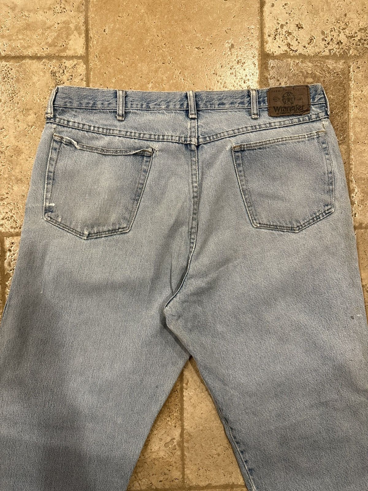 Vintage × Wrangler Vintage Wrangler Painter Distressed Thrashed Blue Denim Jean Size US 38 / EU 54 - 12 Thumbnail