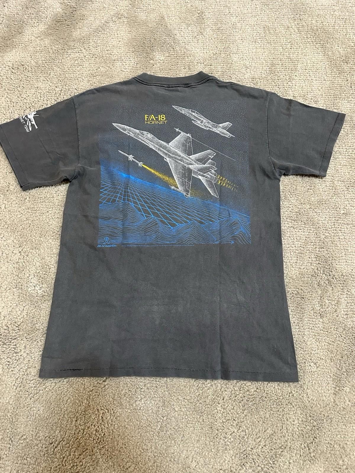 Other VTG 1996 FA-18 Swiss Hornet Fighter T Shirt Blackbird USA Size US L / EU 52-54 / 3 - 9 Thumbnail