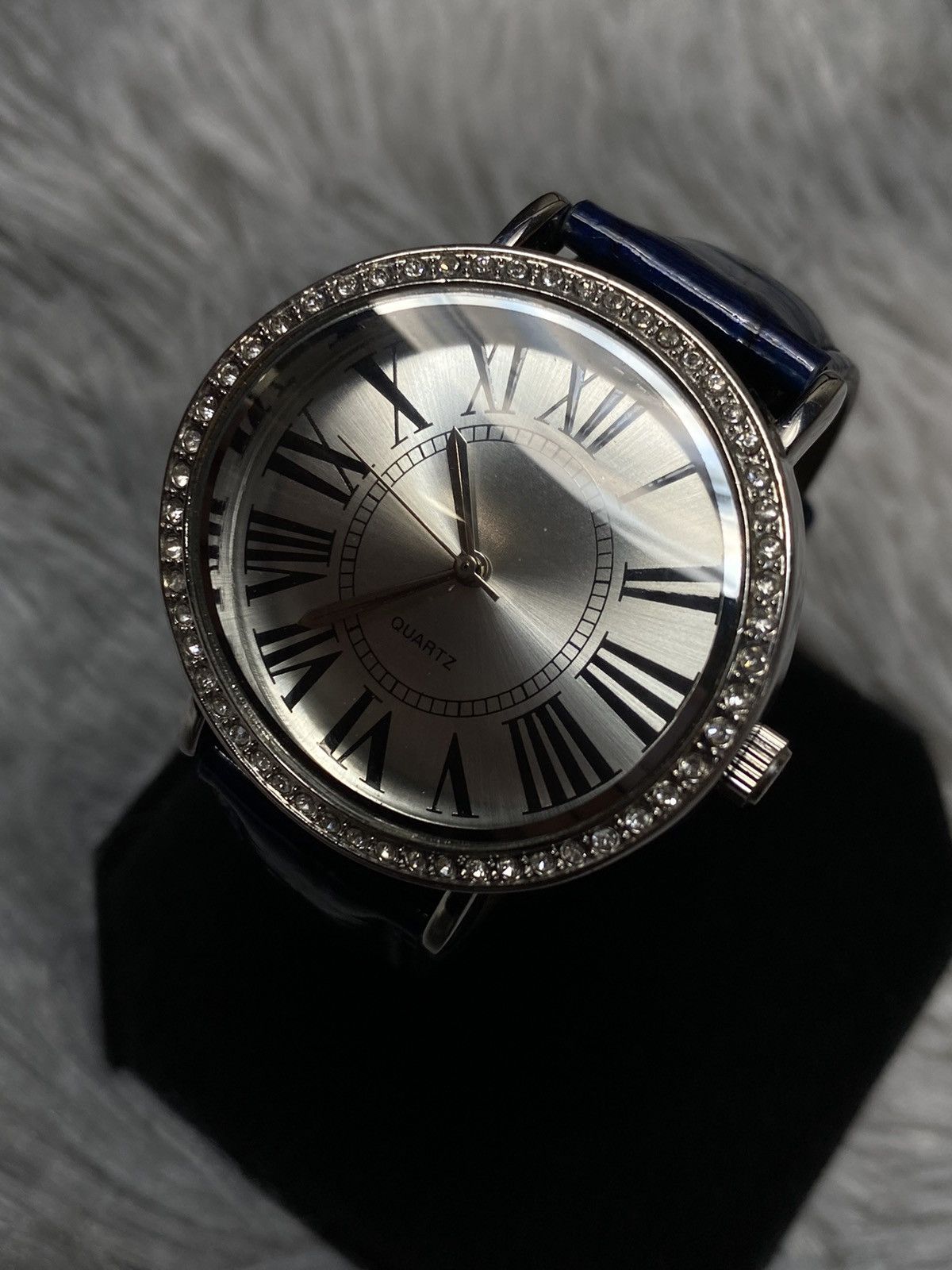 Japanese Brand Elegant Roman Numeral Watch - Japanese Brand Size ONE SIZE - 2 Thumbnail