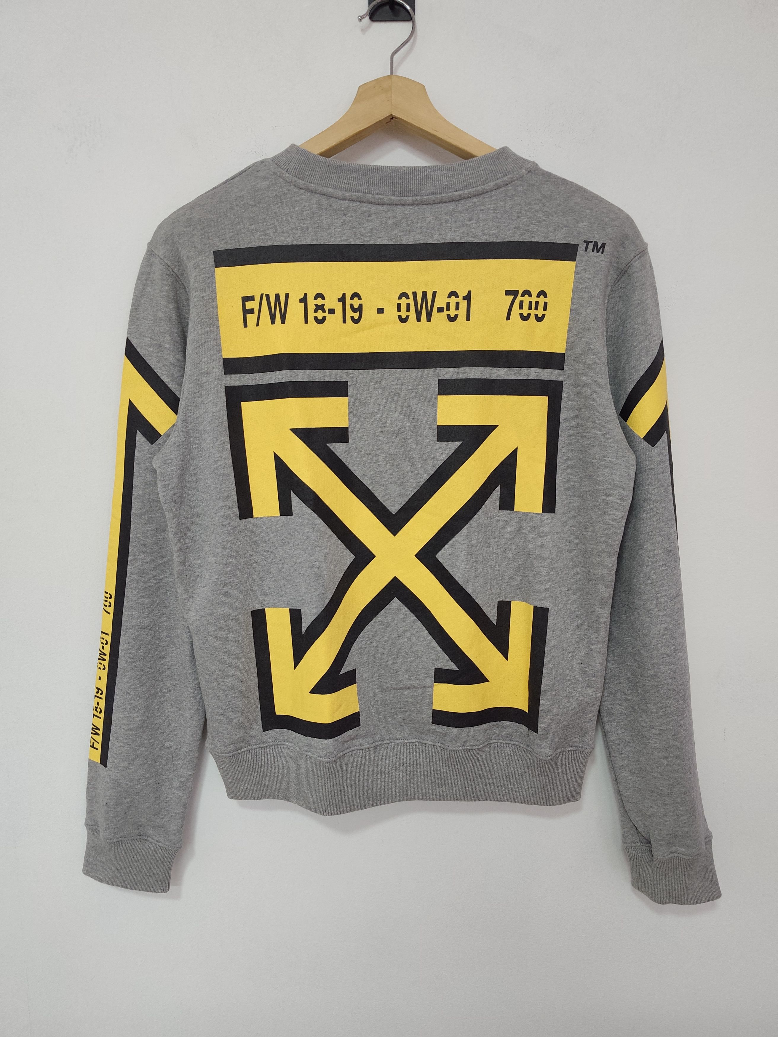 Off-White Off-White "FW18 Arrows" Size US M / EU 48-50 / 2 - 3 Thumbnail