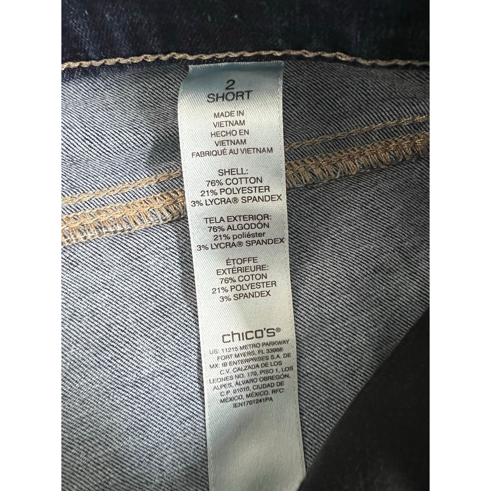 Chicos Chico’s Straight Leg Mid-Rise Jeans 2 Short (US Size 12) Size 34" / US 12 / IT 48 - 5 Thumbnail