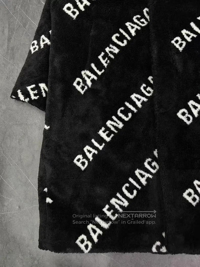 Balenciaga Balenciaga Logo Print Teddy Coat. Size US S / EU 44-46 / 1 - 3 Thumbnail