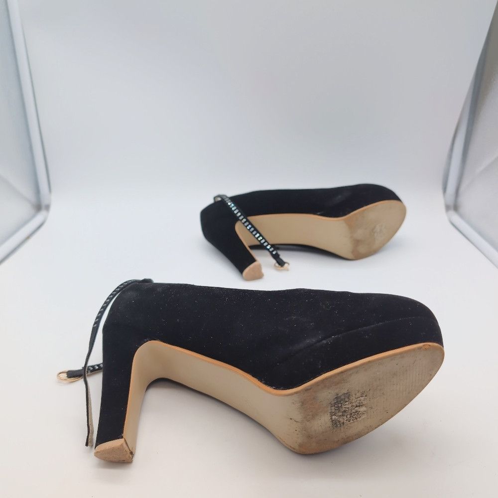 Designer Elegant Black Women's Heels with Bow Accents Velvet Sz 10 Size US 10 / IT 40 - 7 Thumbnail