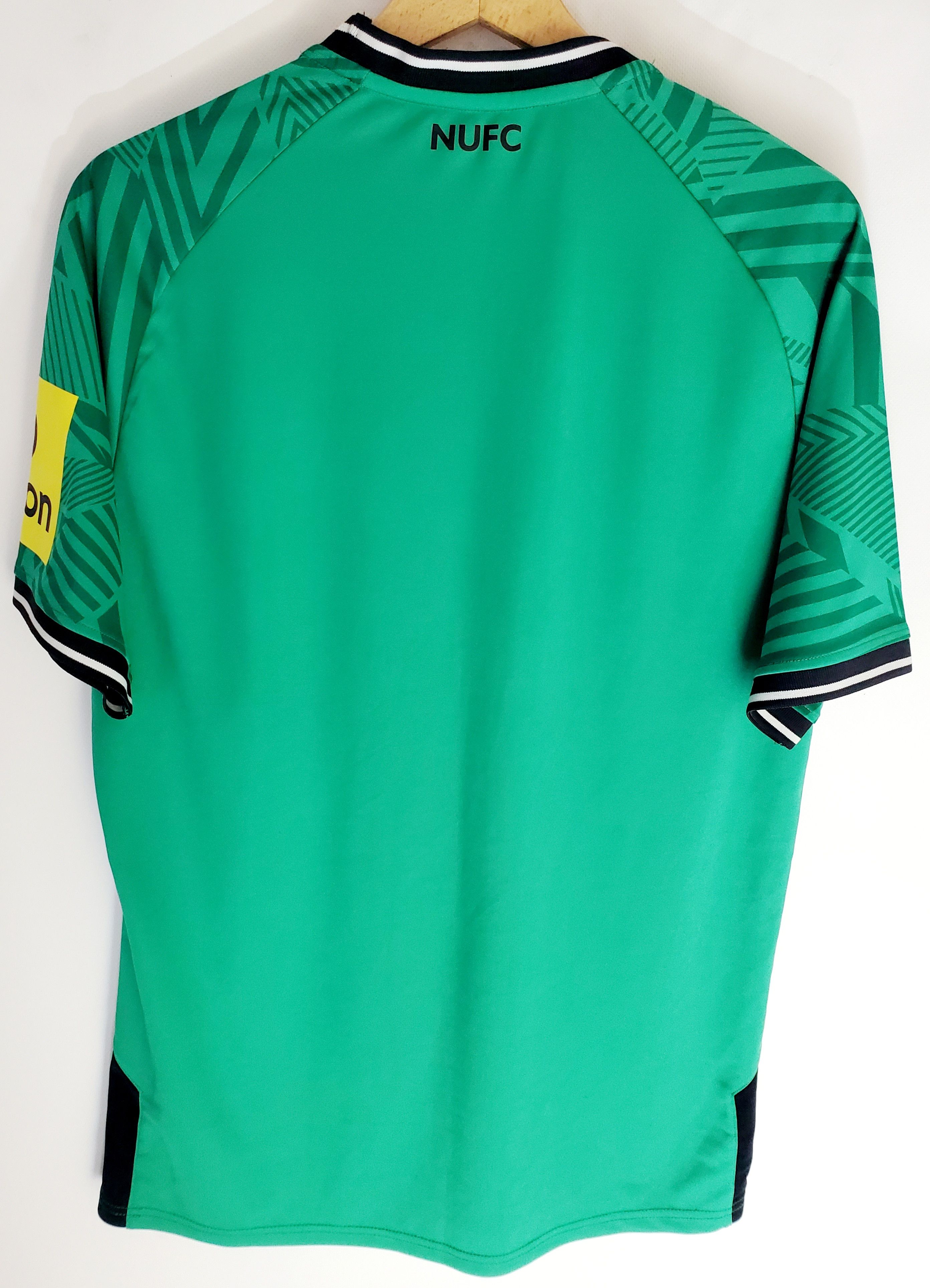 Castore Newcastle United 23/24 Pro Away Authentic jersey perfect con Size US L / EU 52-54 / 3 - 6 Thumbnail