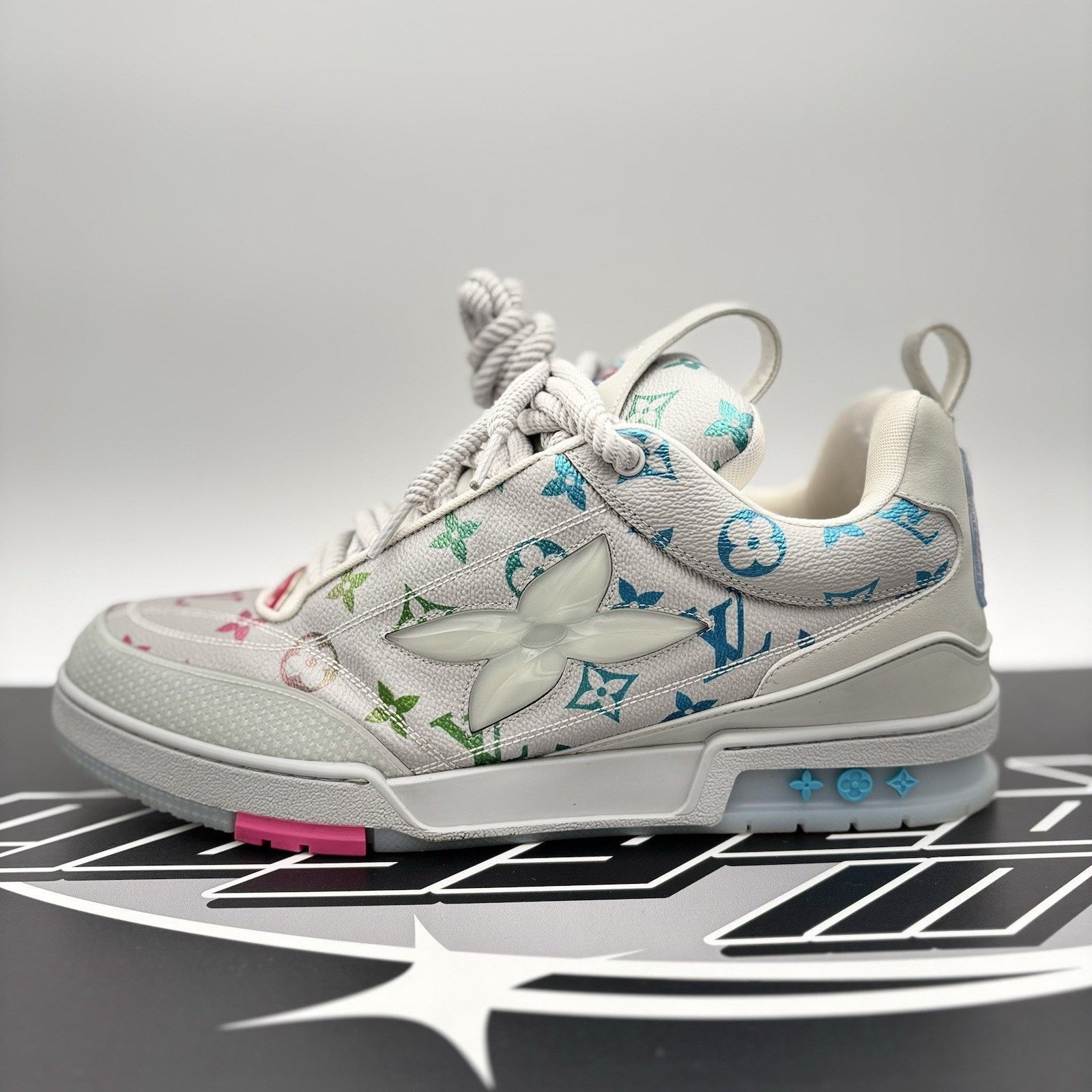 Louis Vuitton Louis Vuitton Skate ' Grey Monogram Multicolor' | GREAT! Size US 12.5 / EU 45-46 - 11 Thumbnail