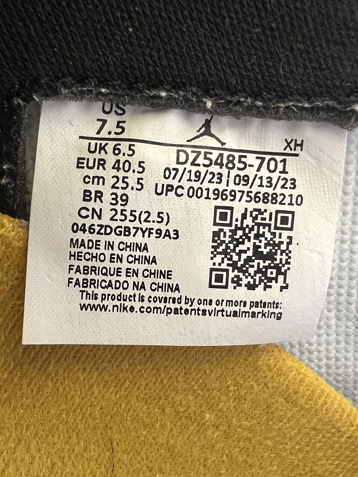 Jordan Brand × Nike Nike Air Jordan 1 High Retro OG Size US 7.5 / EU 40-41 - 8 Thumbnail