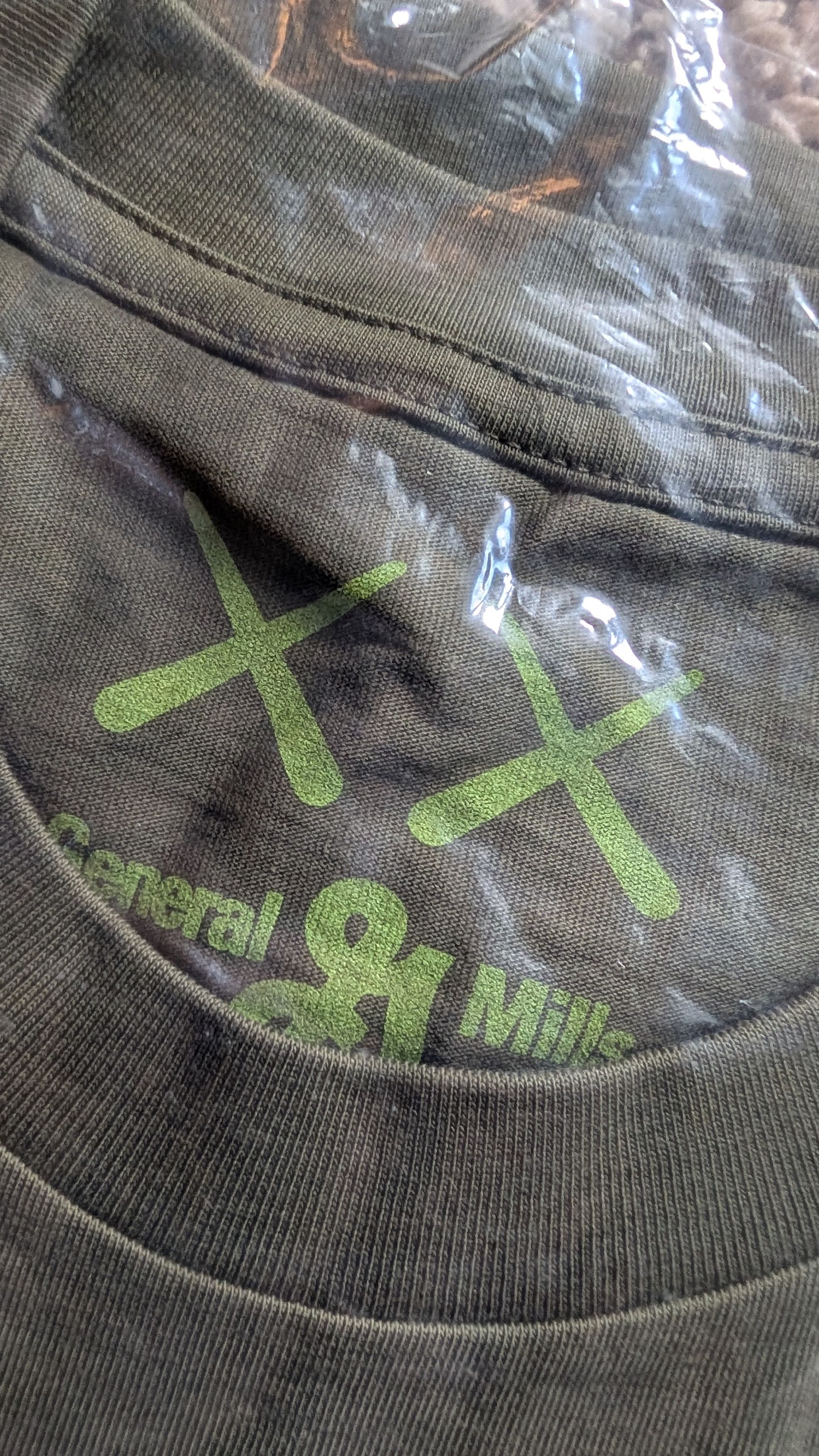Kaws Kaws X Monsters General Mills Frute Brute Men’s Large 🔥🔥 Size US L / EU 52-54 / 3 - 2 Thumbnail
