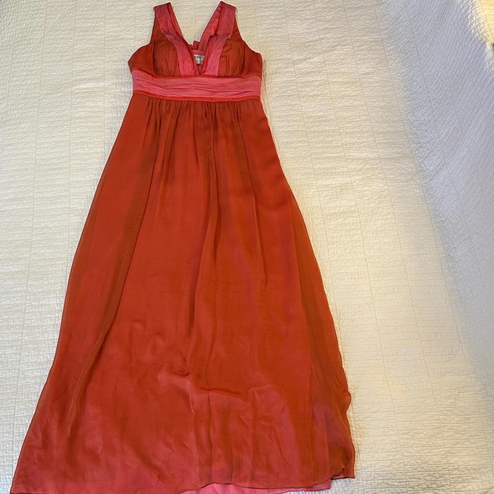 Other Kay Unger size 8 100% Silk Coral Gown Rear Bow Imperfections Size M / US 6-8 / IT 42-44 - 1 Thumbnail