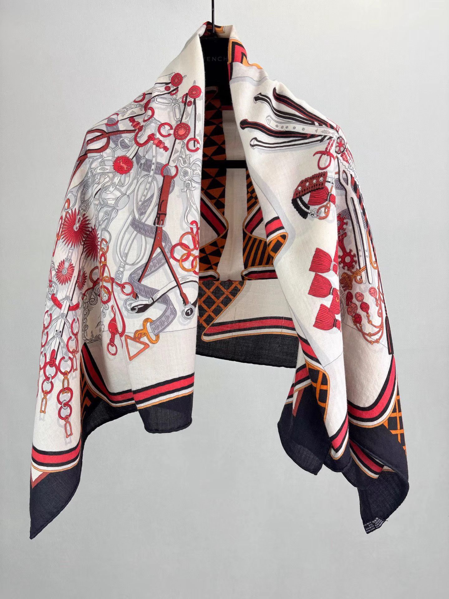 Hermes HERMES Bouquet of Saddlery Scarf Shawl K1 Size ONE SIZE - 1 Thumbnail