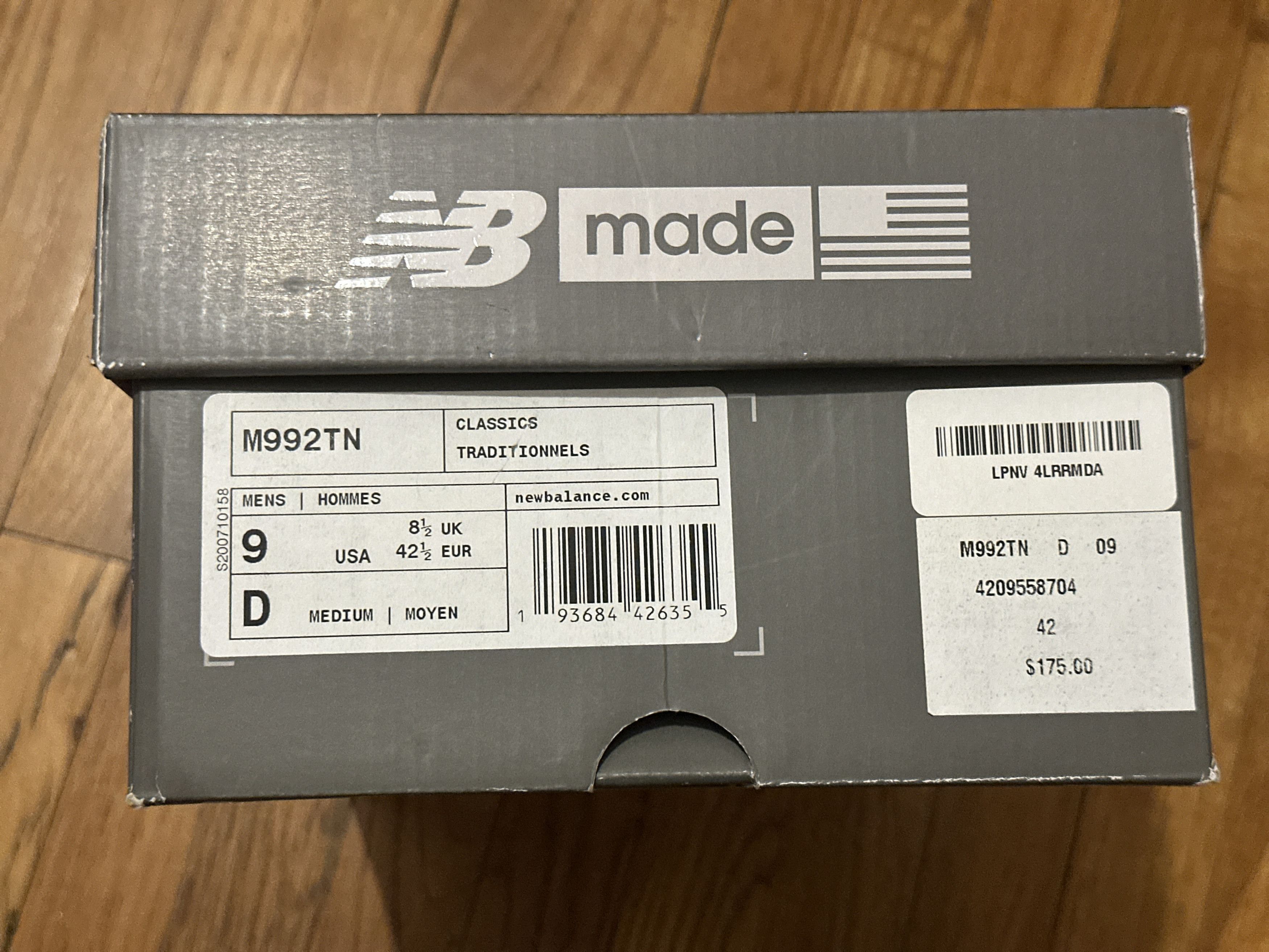 New Balance New Balance Tan 992 Shoes Size US 9 / EU 42 - 6 Thumbnail