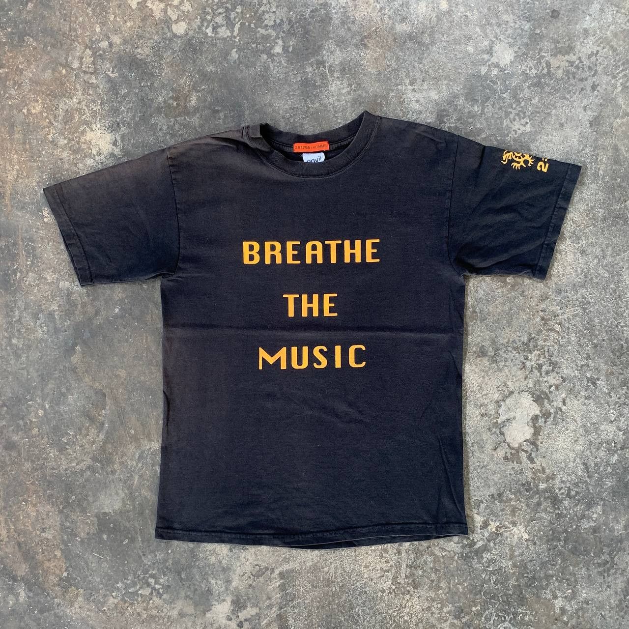 Faded 291295 = HOMME "BREATH THE MUSIC" Tshirt