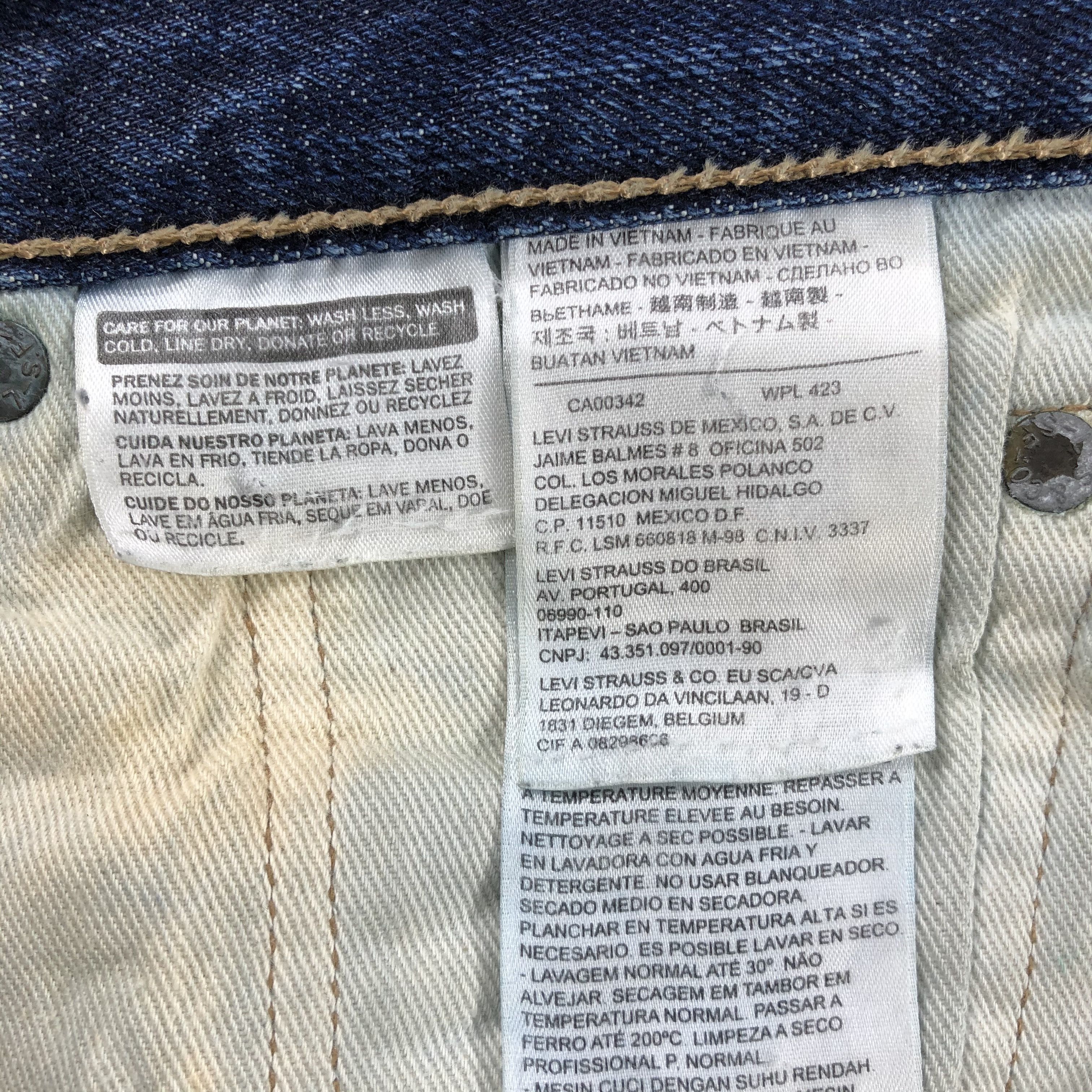 Levi's × Vintage Vintage Blue Wash Levis 501 Jeans-JM2737 Size US 32 / EU 48 - 15 Thumbnail