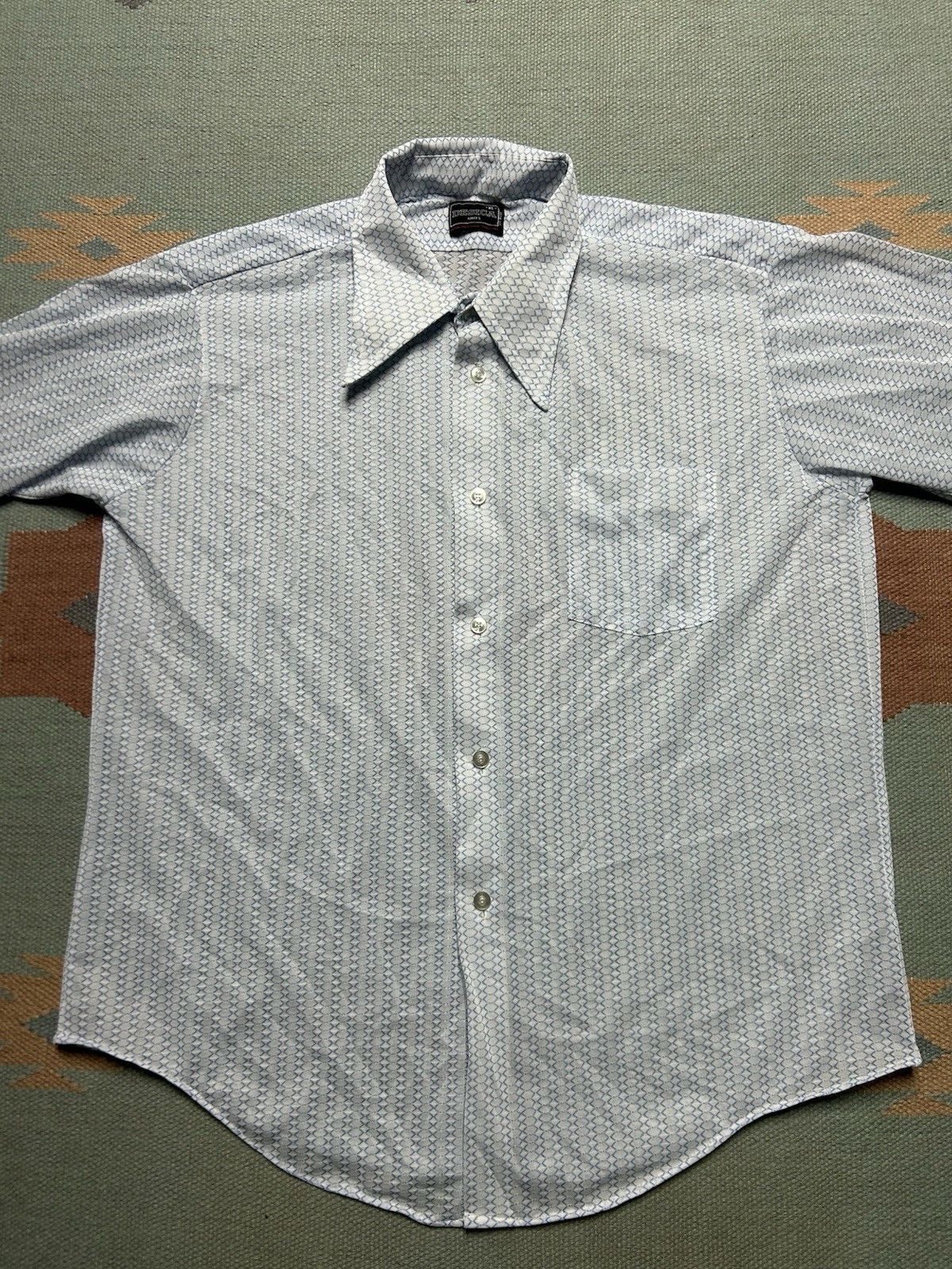 Vintage Vtg 1970s button shirt nylon? poly? sheer dagger collar XL Size US XL / EU 56 / 4 - 3 Thumbnail