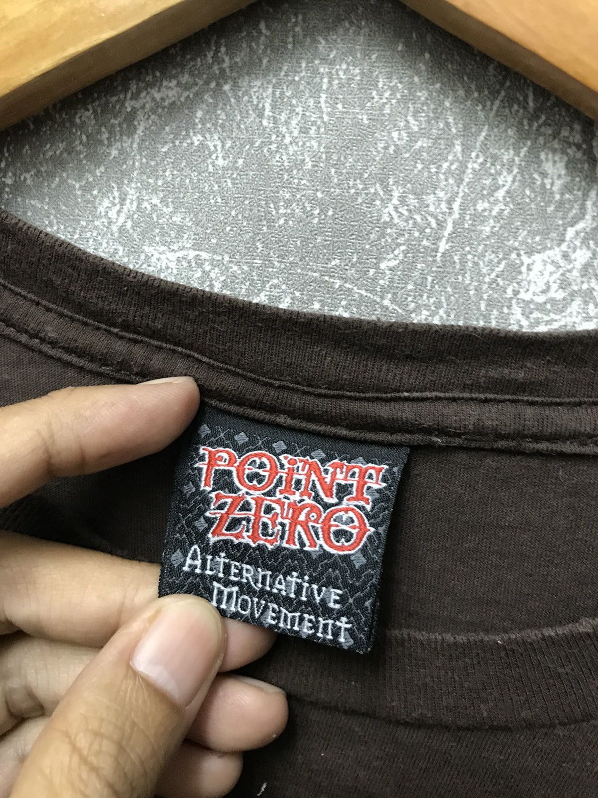 Point Zero Point Zero Affliction Cross Crown Y2K Graphic Tee Size US L / EU 52-54 / 3 - 4 Thumbnail