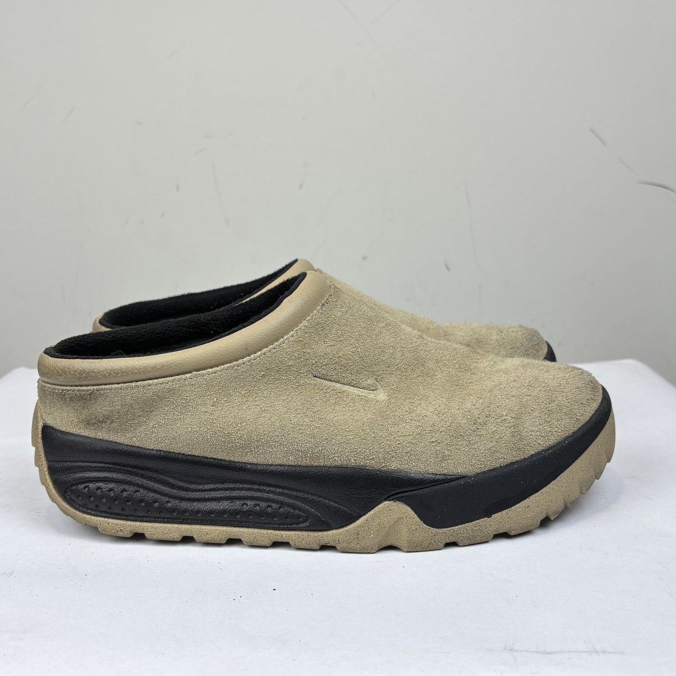 Nike Nike ACG Rufus Limestone and Black Suede Slip On Shoes 10.5 Size US 10.5 / EU 43-44 - 3 Thumbnail