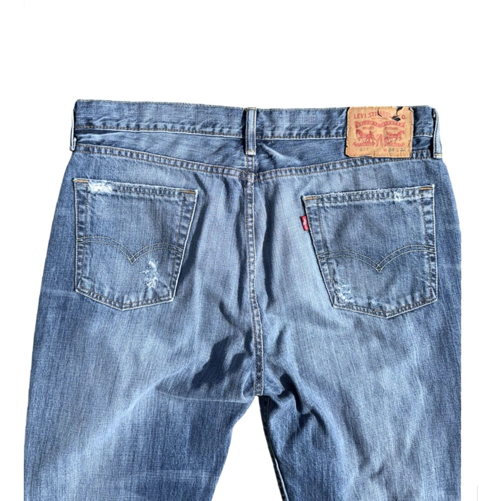 Levi's VINTAGE Levi's 514 Jeans Light Wash Distressed Denim 34x32 Men Straight Blue 514 Jeans Size US 34 / EU 50 - 6 Thumbnail