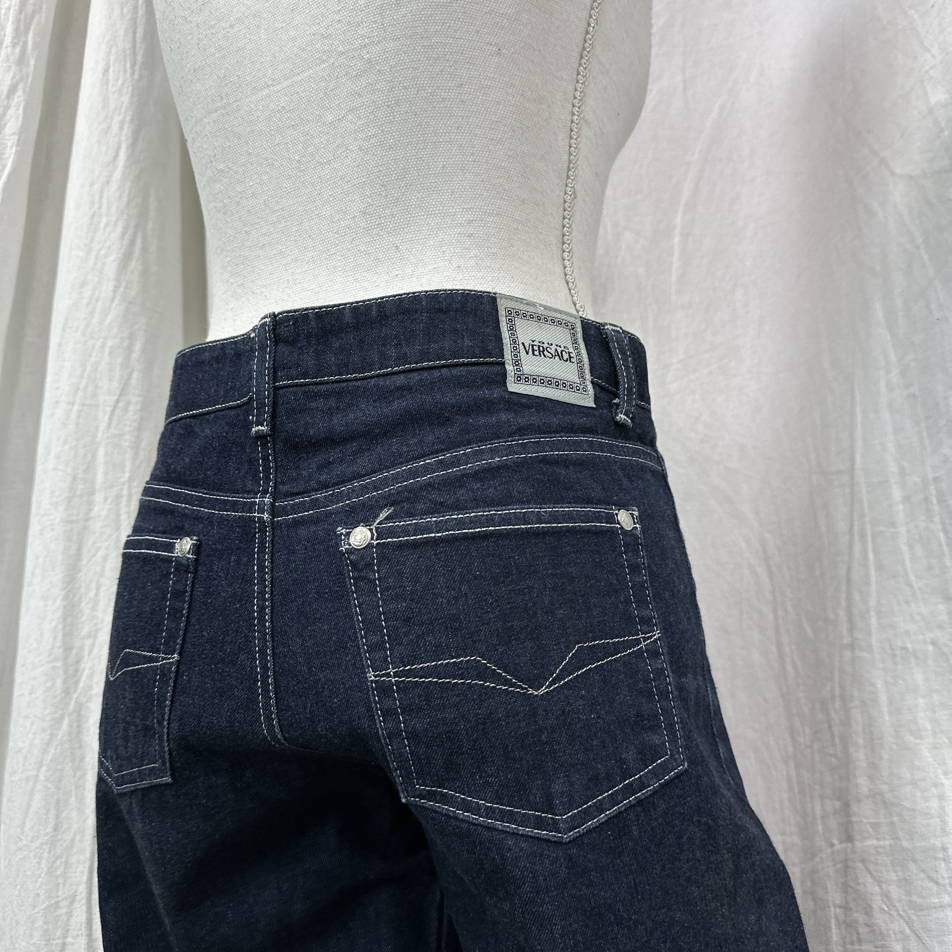 Versace Vintage Denim Versace Jeans Classic Capri Jeans Pants Y2K Size 24" / US 00 / IT 34 - 8 Thumbnail