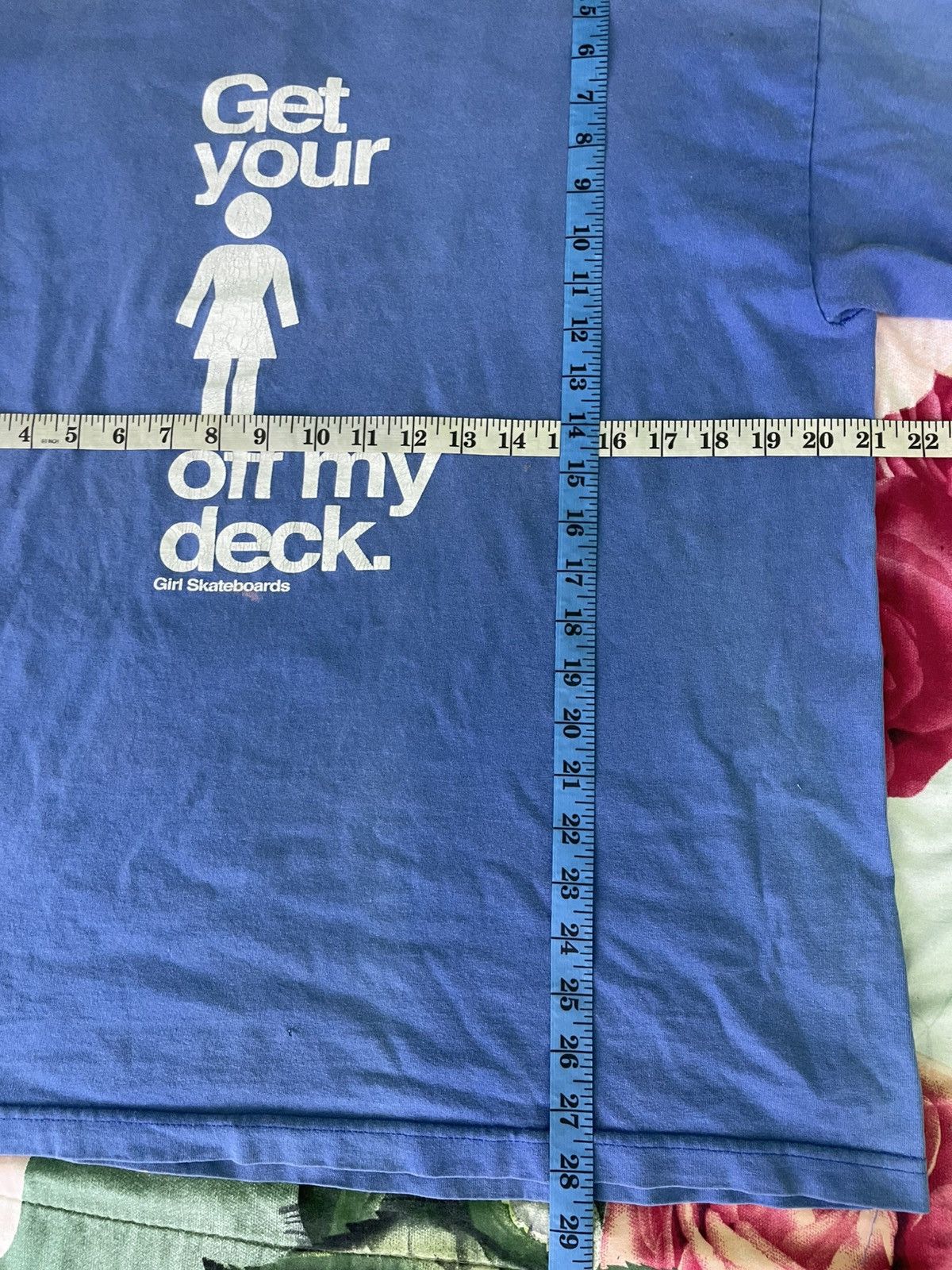 Girl Skateboards 2000's Vintage Girl Skateboards "Get Your Off My Deck Tee Size US L / EU 52-54 / 3 - 9 Thumbnail