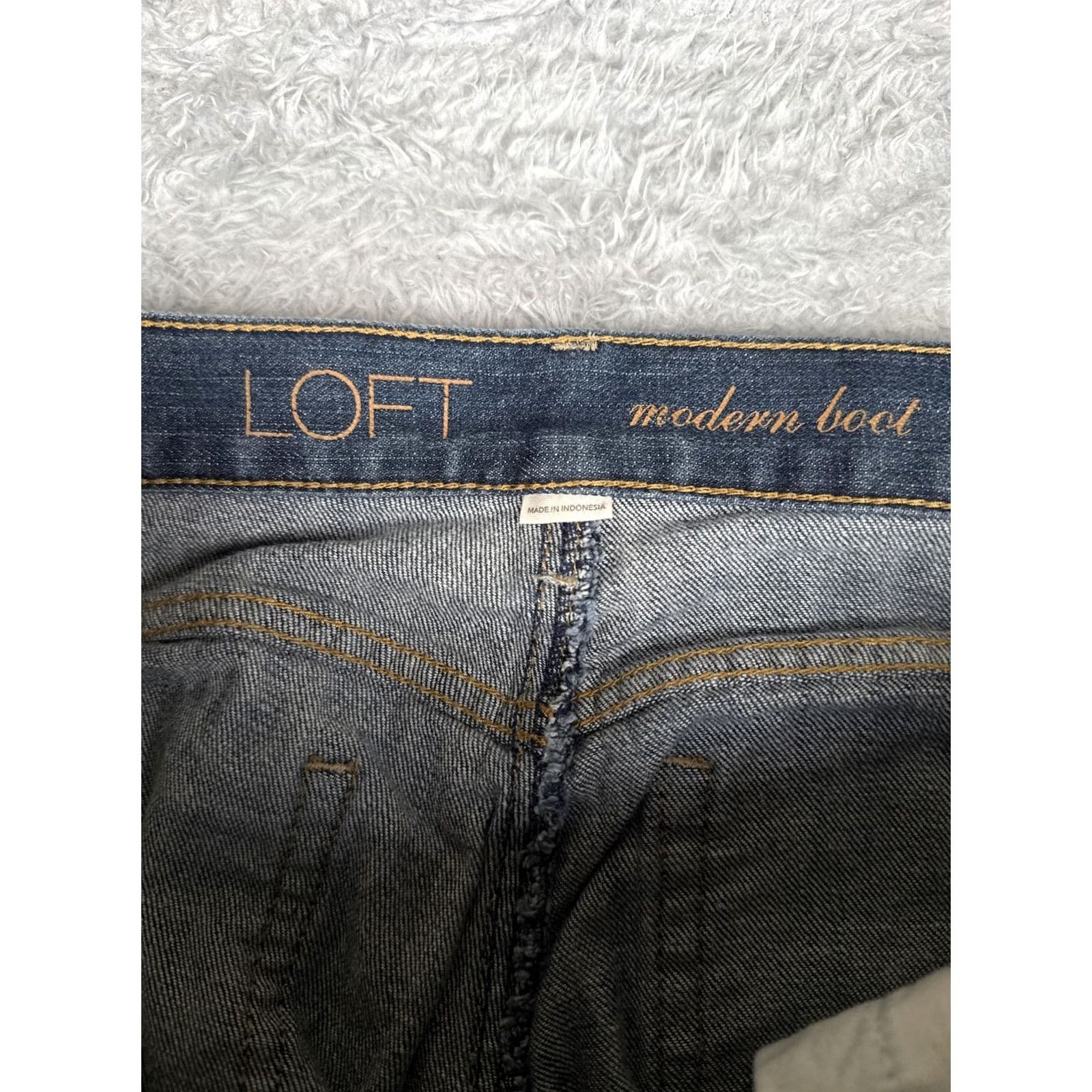 Loft LOFT Modern Boot Bootcut Jeans Womens 8 Blue Med Wash Mid Rise Stretch 31x32 Jeans Size 30" / US 8 / IT 44 - 6 Thumbnail