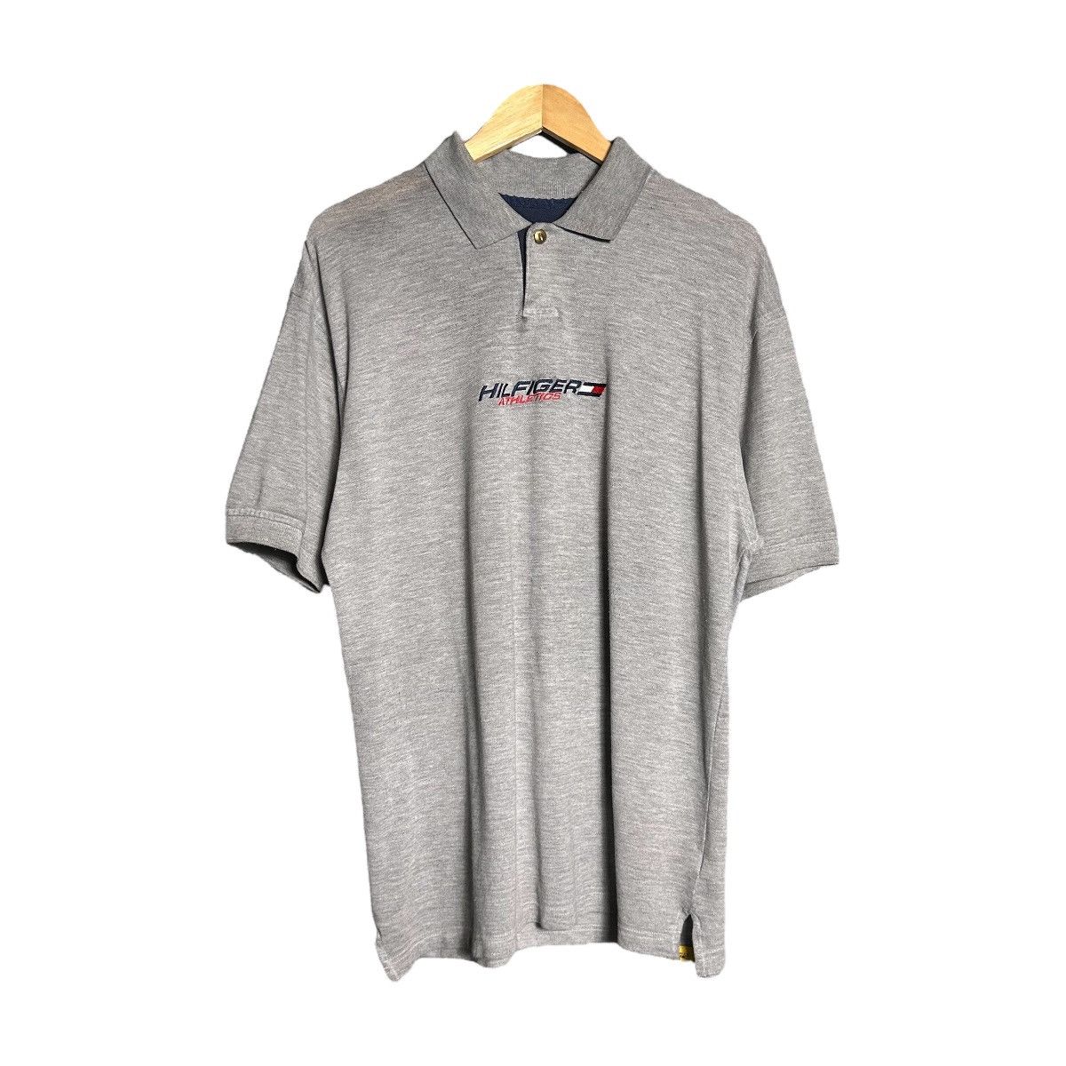 Tommy Hilfiger Vintage Tommy Hilfiger Big Logo Polos Shirt Size US L / EU 52-54 / 3 - 1 Thumbnail