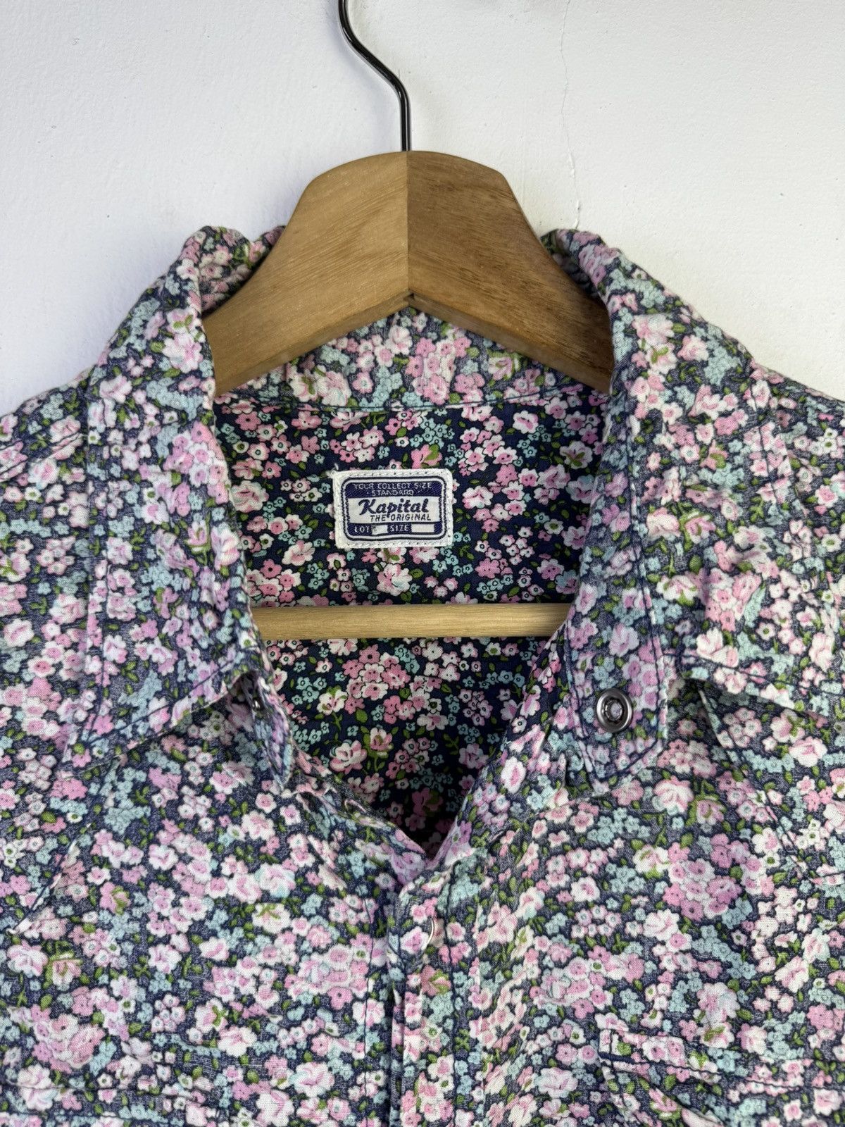 Kapital Kapital floral button-down short-sleeve shirt Size US M / EU 48-50 / 2 - 5 Thumbnail