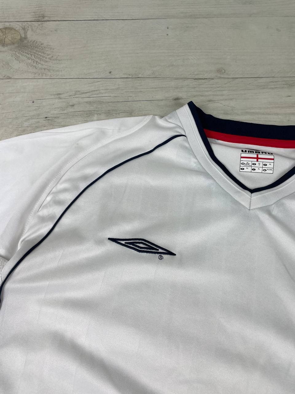Umbro Vintage Umbro England 2001 2003 Home Shirt Soccer Jersey Size US XL / EU 56 / 4 - 5 Thumbnail
