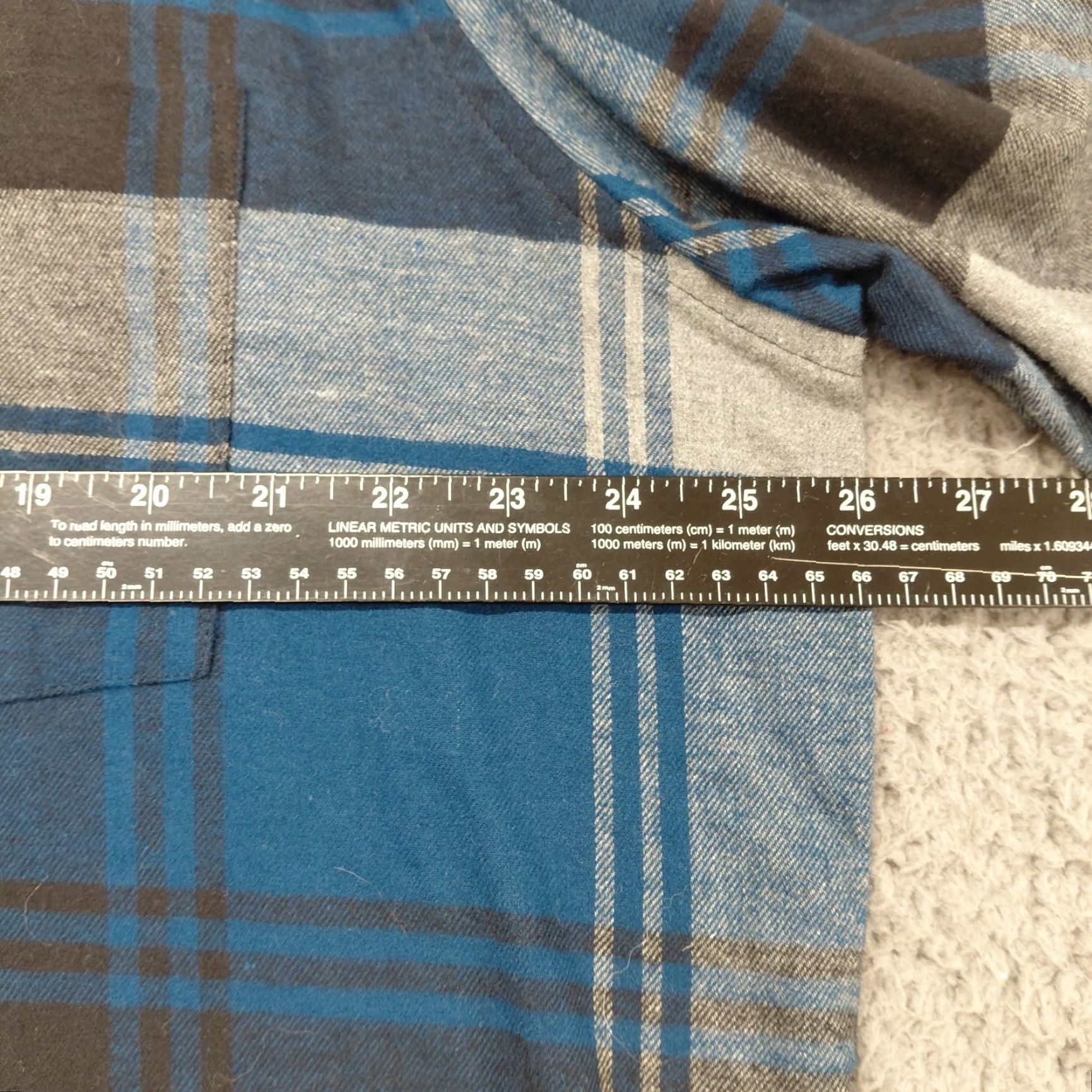 Vintage Foundry Flannel Shirt Men XLT Blue/Black Long Sleeve Button-Up Super Soft Casual Plaid Vintage No Size US XL / EU 56 / 4 - 7 Thumbnail
