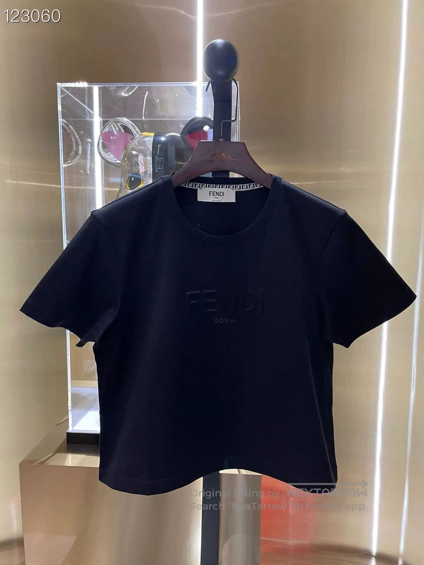 Fendi FENDI Embossed Logo T. Size M / US 6-8 / IT 42-44 - 1 Thumbnail