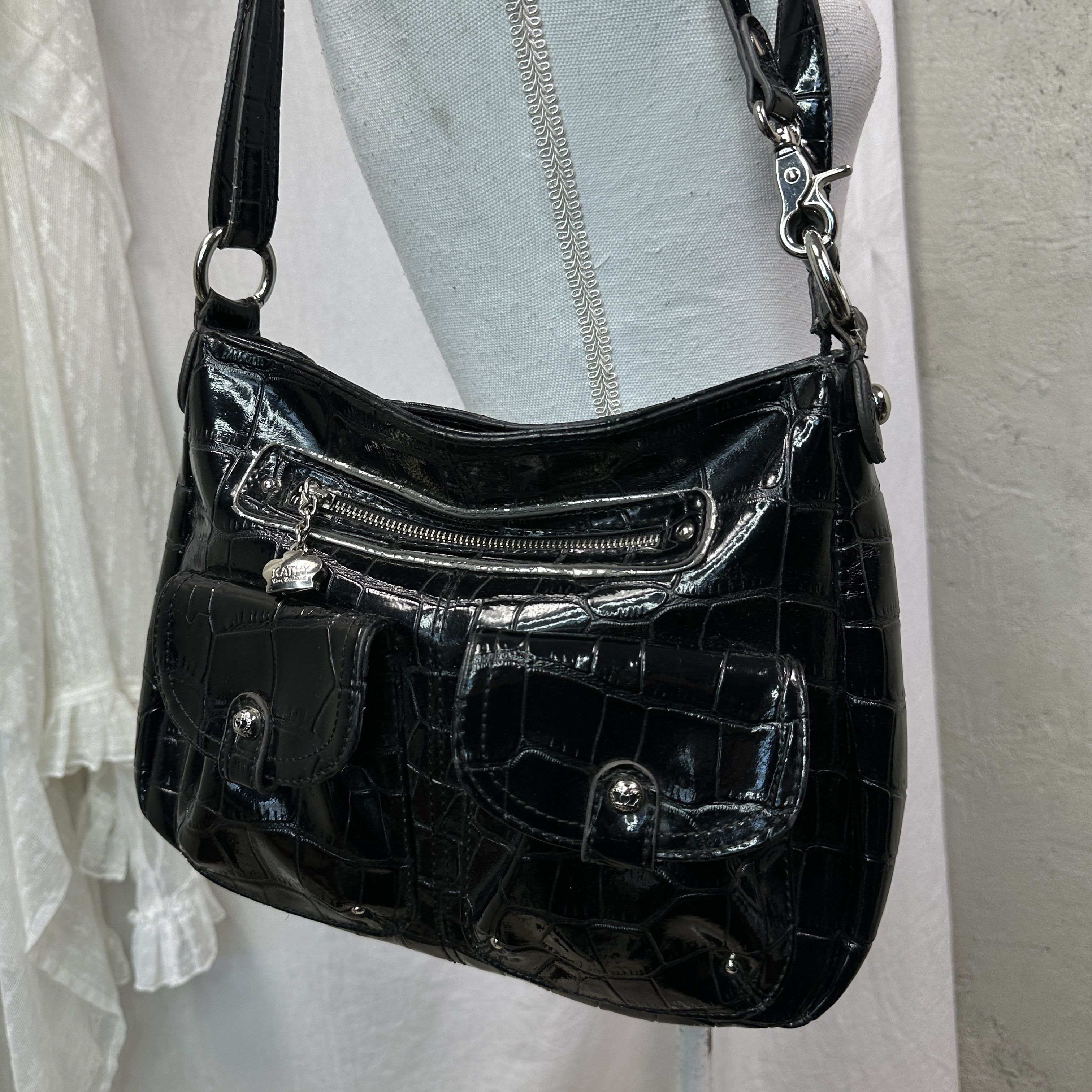 Vintage Vintage Patent Faux Leather Grunge Pockets Bag Y2K Size ONE SIZE - 6 Thumbnail