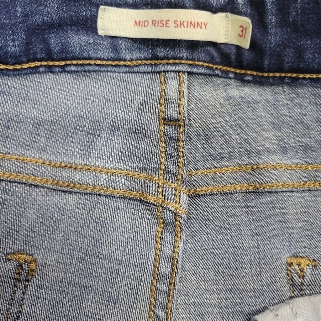 Levi's Levi's Mid-Rise Skinny Jeans. Size 31. Excellent Condition Size 31" - 9 Thumbnail