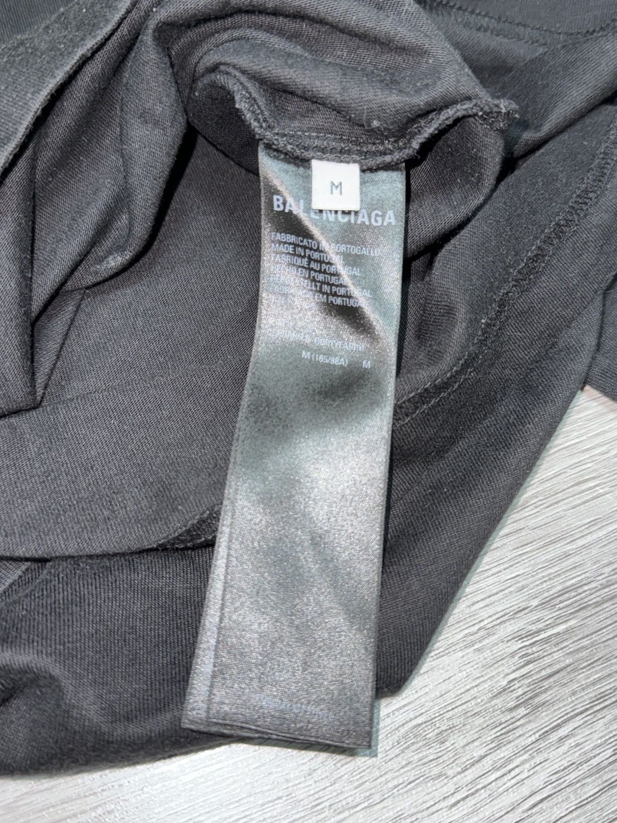 Balenciaga Balenciaga Ukraine Support long sleeve Tee united24 flag Size US M / EU 48-50 / 2 - 6 Thumbnail