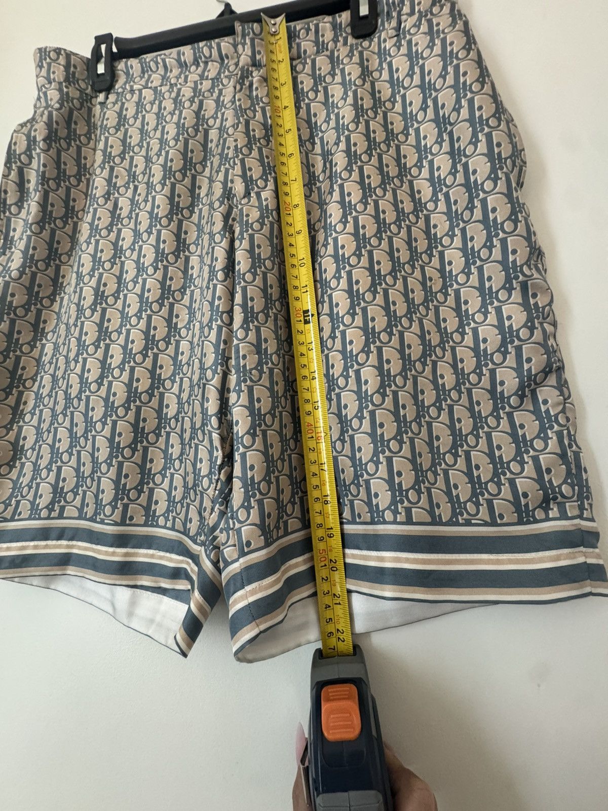 Dior Dior Oblique Silk Shorts Tan/Blue Size US 32 / EU 48 - 8 Thumbnail