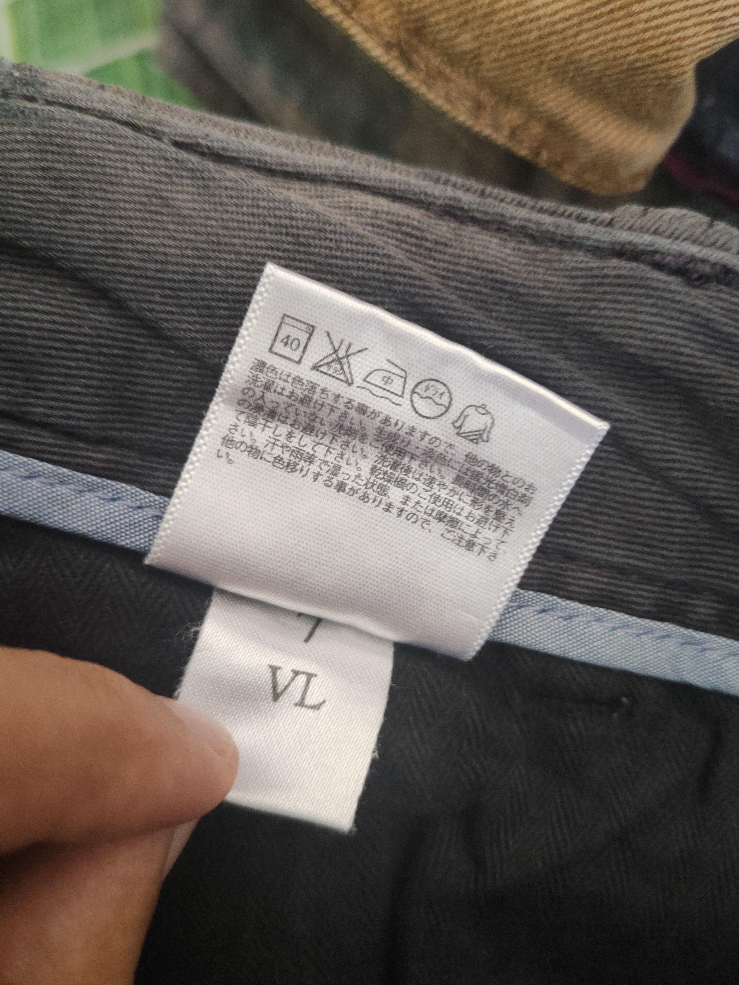 Japanese Brand DL Uniqlo Black Faded Multipocket Casual Pants #46-314 Size US 29 - 13 Thumbnail