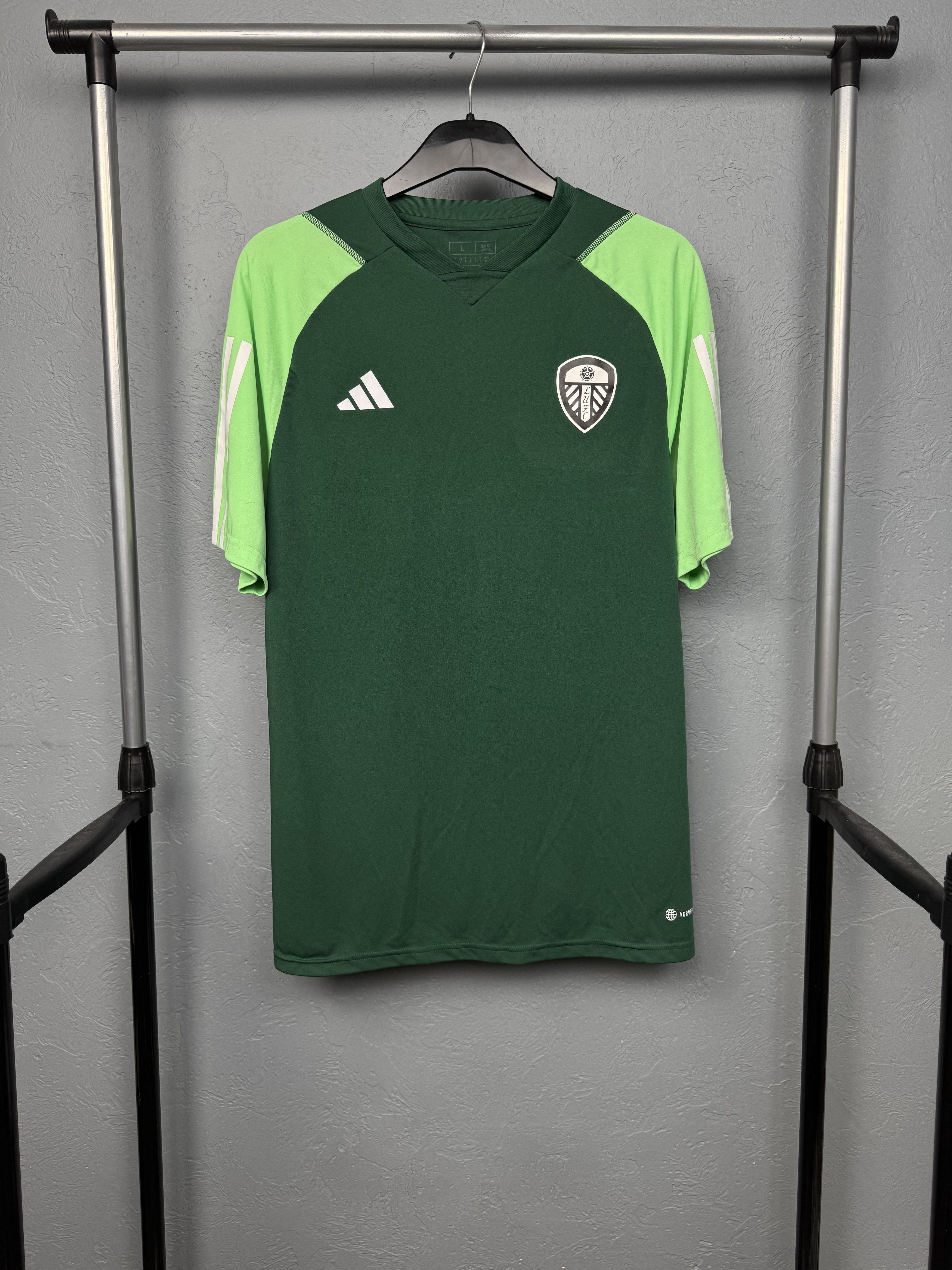 Adidas Adidas LEEDS UNITED Mens Jersey T-Shirt Size US L / EU 52-54 / 3 - 1 Thumbnail
