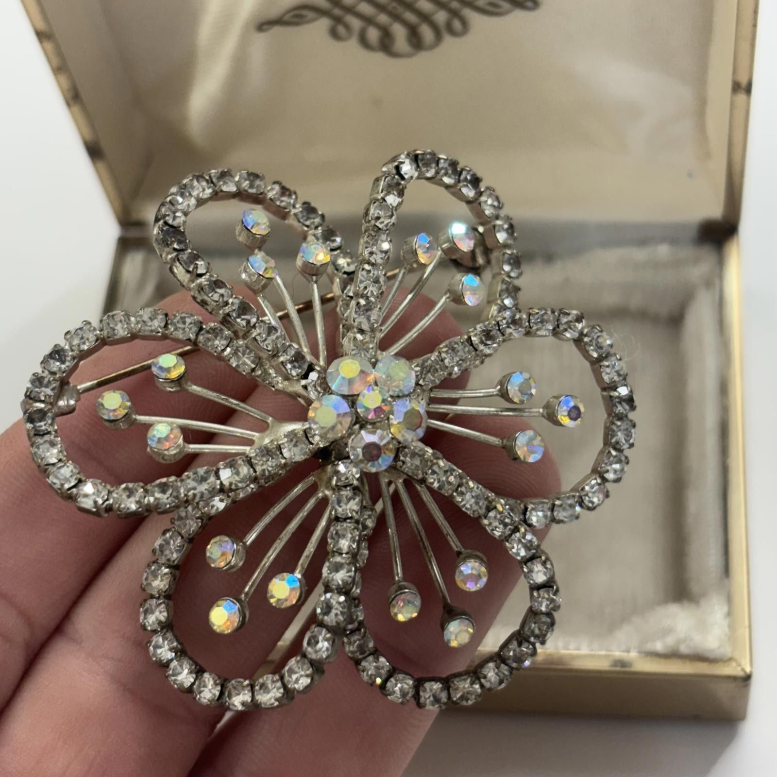 Other Vtg 60s Aurora Borealis rhinestone flower brooch Size ONE SIZE - 6 Thumbnail