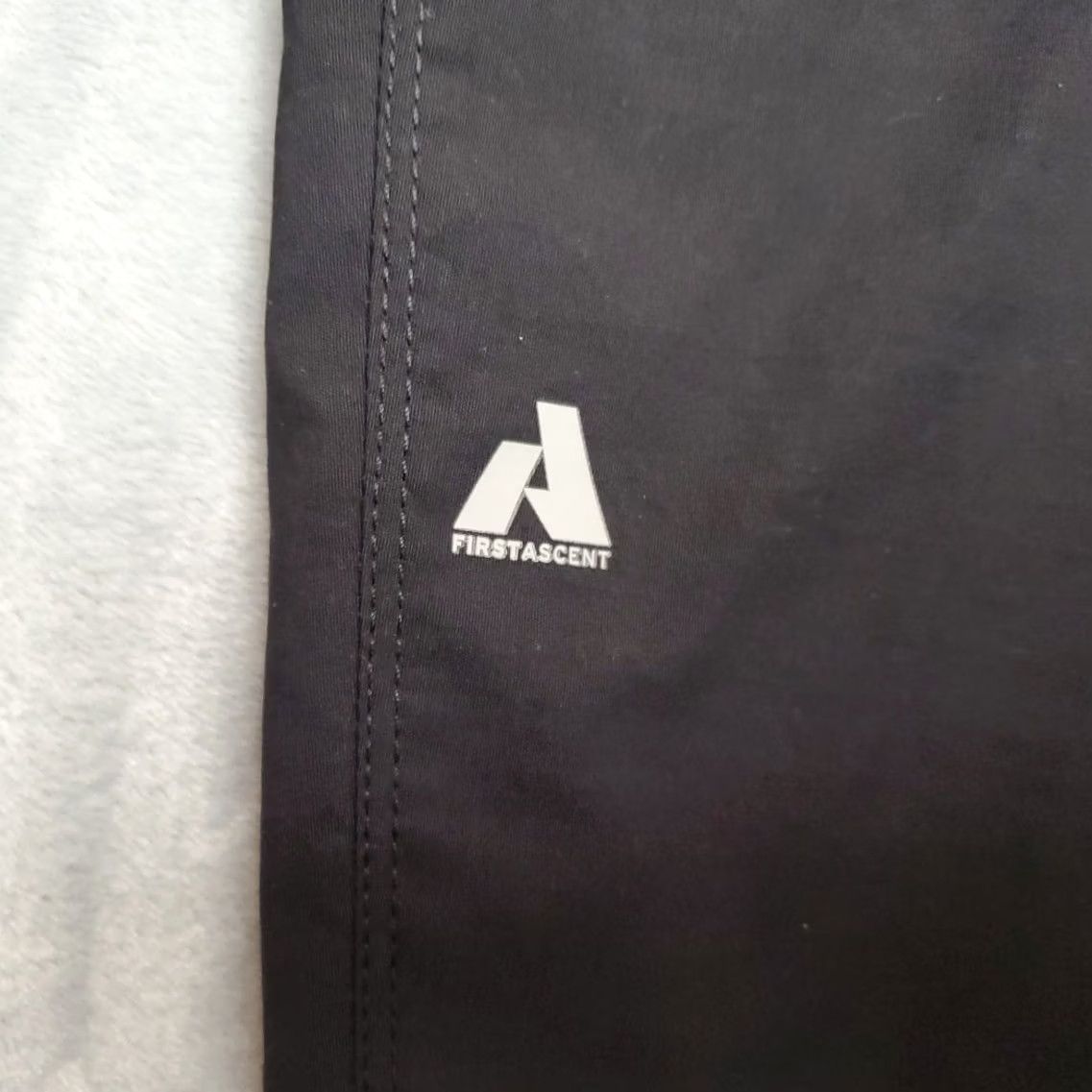 Eddie Bauer Eddie Bauer First Ascent Pants Womens 16 Black Performance Stretch Tech Jogger Pants Womens 16 Black Jogger Eddie Bauer First Ascent Men/Women? Size 38" / US 16 / IT 52 - 7 Thumbnail