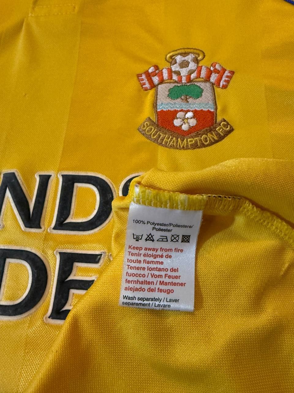 Other Vintage Southampton FC away jersey 2002-2003 Size US XL / EU 56 / 4 - 8 Thumbnail