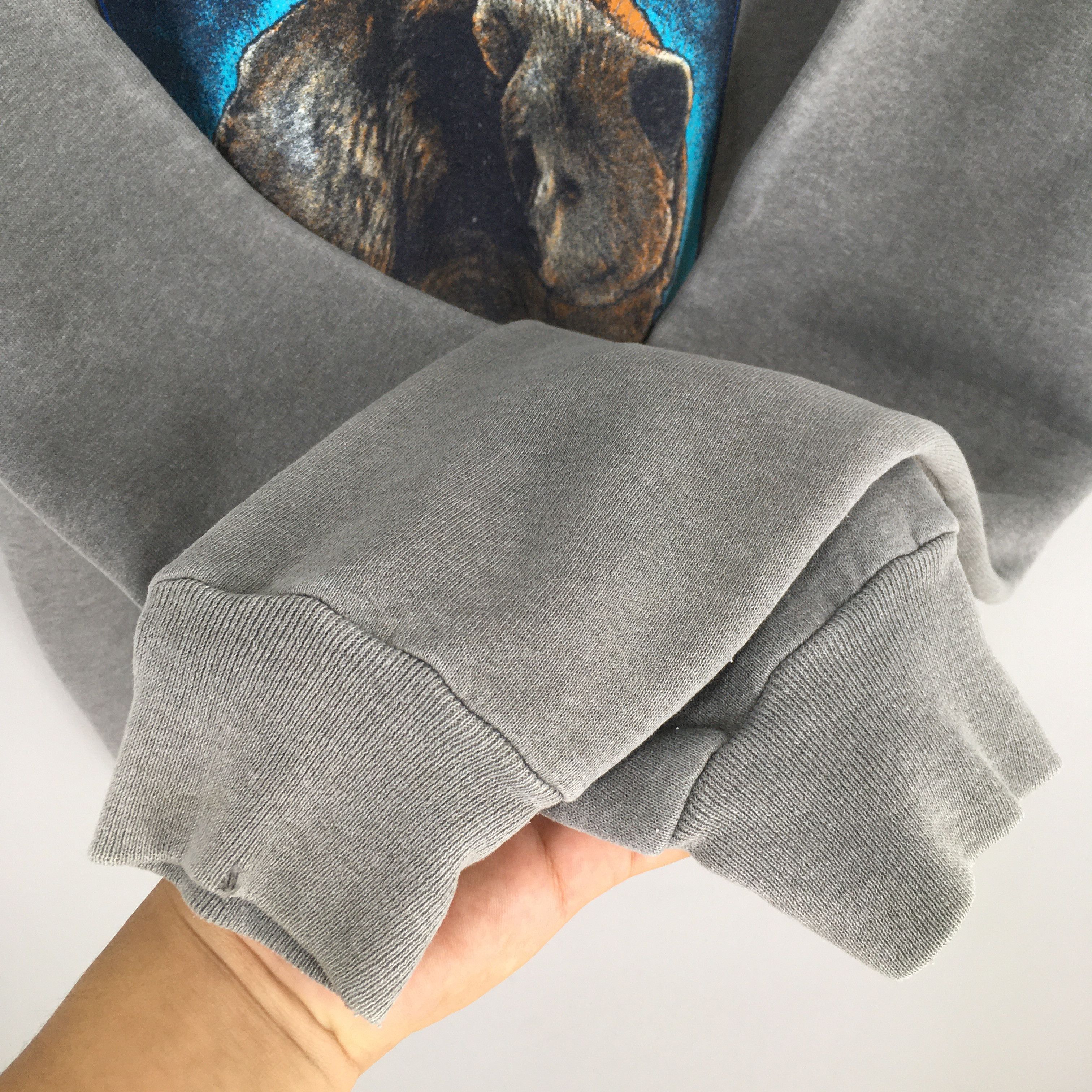 Habitat Vintage Grizzly Bear Wilderness Supply Sweatshirt XLarge Size US L / EU 52-54 / 3 - 4 Thumbnail