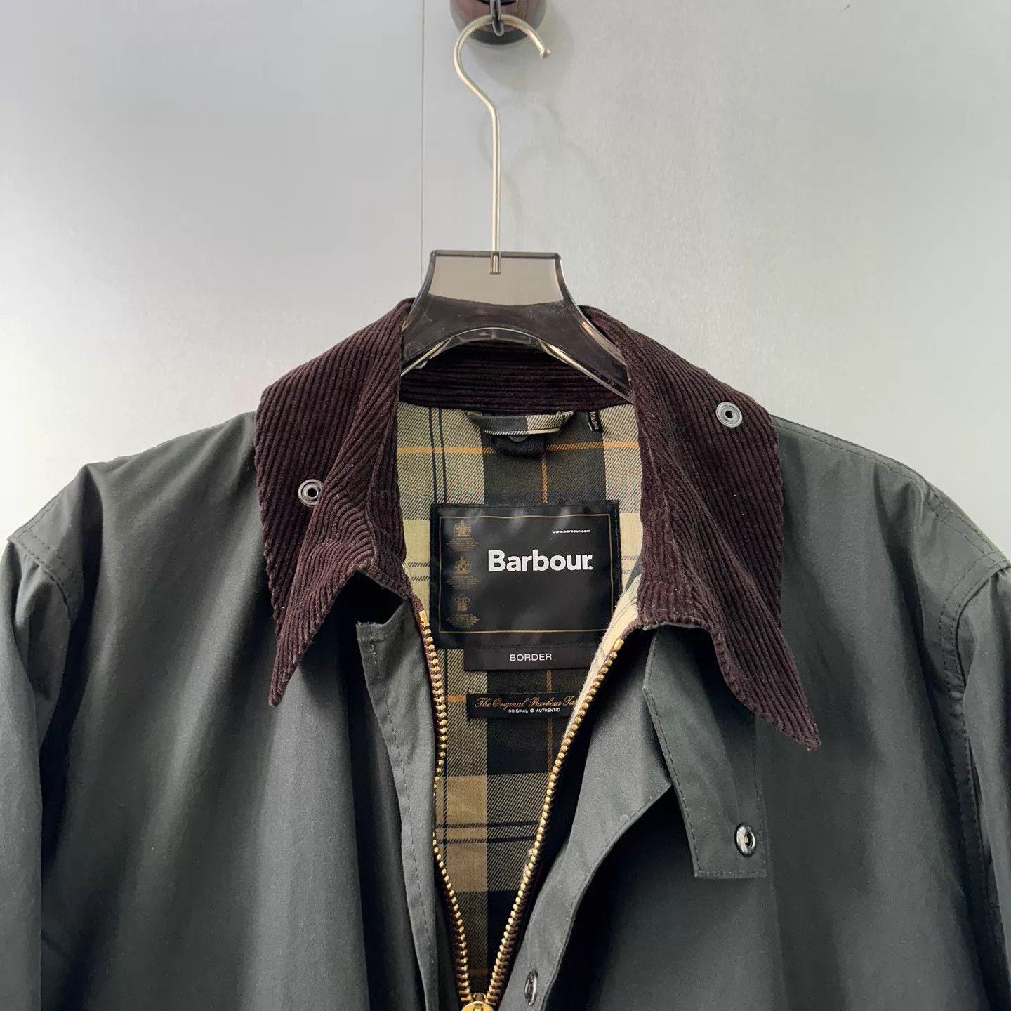 Barbour Barbour Men's Fitted Zip Collar LS Jacket 44 Size US S / EU 44-46 / 1 - 4 Thumbnail