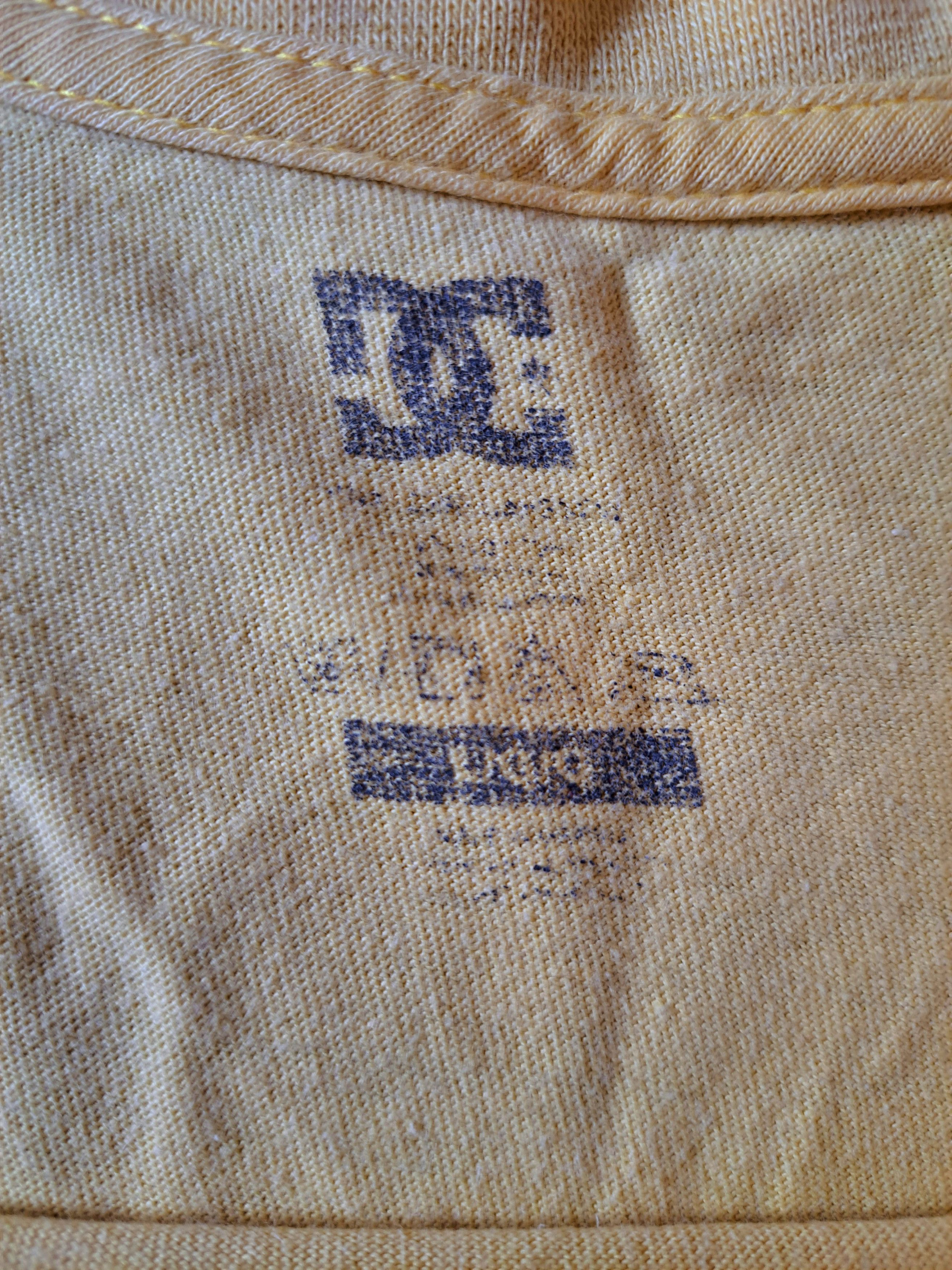 DC DC Shoes logo tee Size US XL / EU 56 / 4 - 2 Thumbnail
