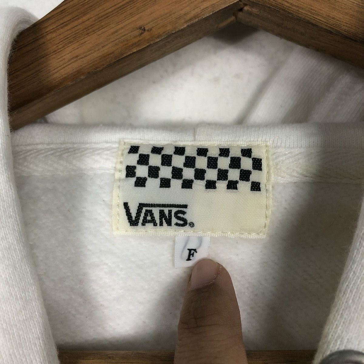 Japanese Brand 📌Vintage Vans Hoodie Pull Over Big Logo Size US M / EU 48-50 / 2 - 17 Thumbnail