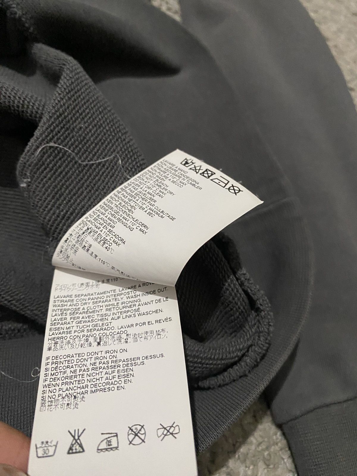 Vivienne Westwood Vivienne Westwood Basic Small Logo Crewneck orb logo y2k Size US L / EU 52-54 / 3 - 11 Thumbnail