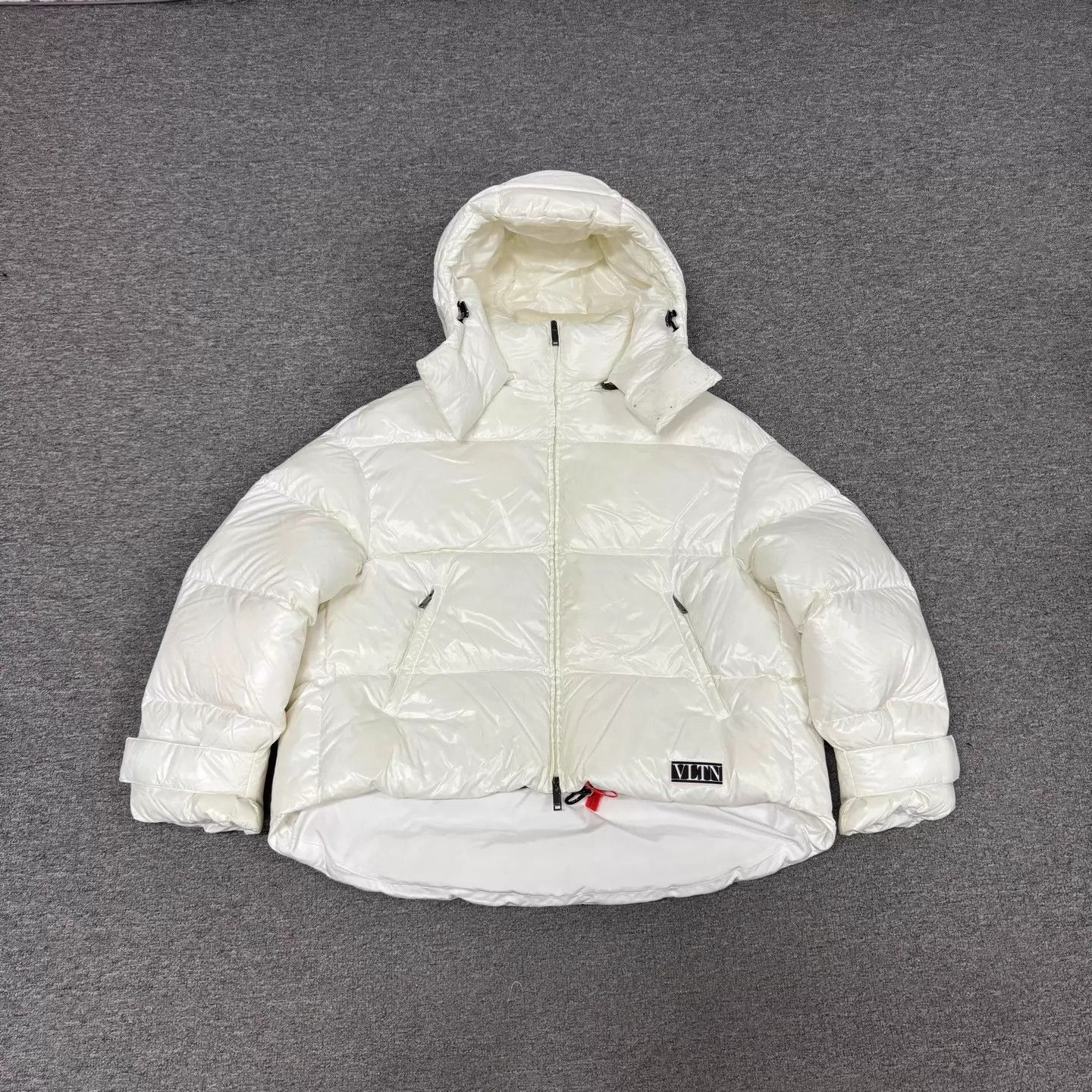 Valentino Valentino Runway Puffer 99 New S FSB Long Logo Size US S / EU 44-46 / 1 - 1 Thumbnail