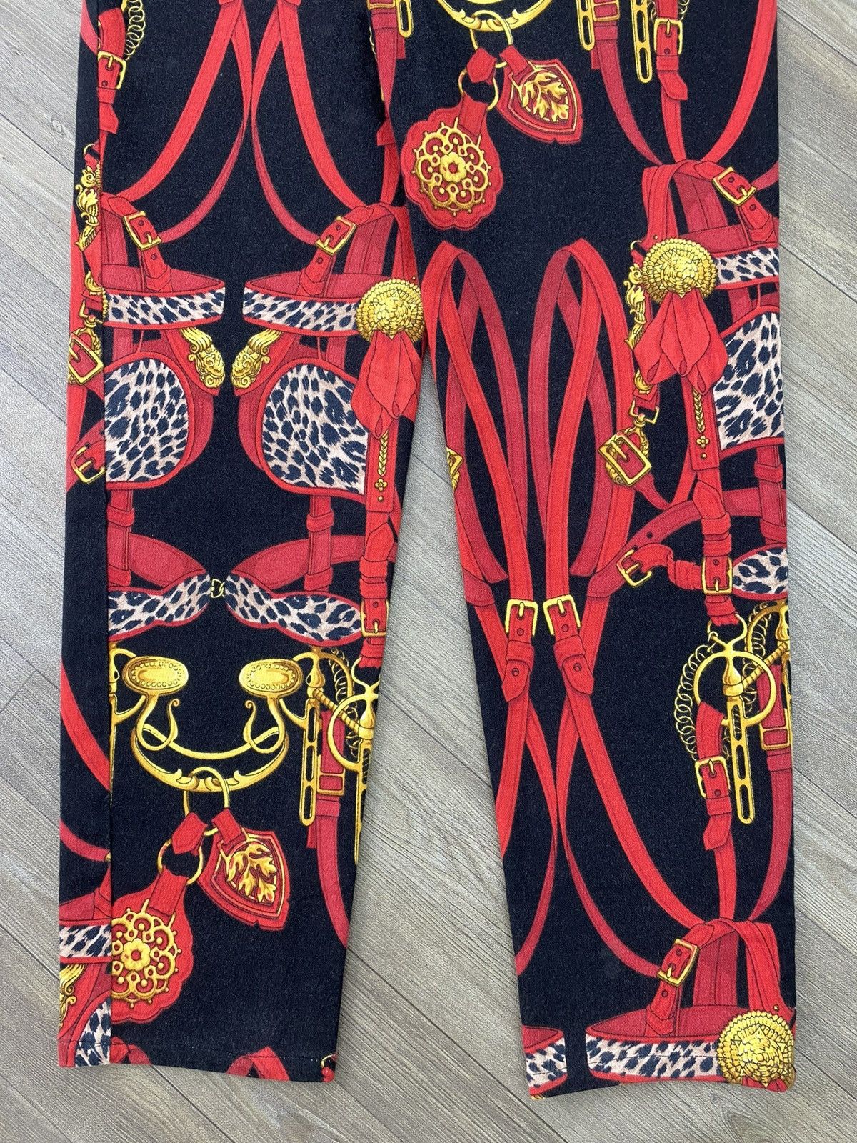 Japanese Brand Vintage Laurel Baroque Equestrian Chanis Scarf Print Pants Size US 27 - 14 Thumbnail