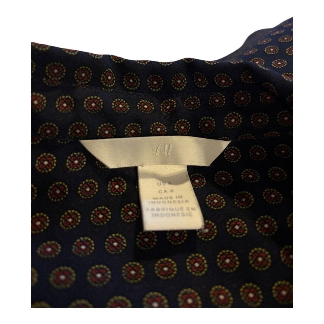 H&M H&M Navy Blue Patterned Blouse Size 6 Size M / US 6-8 / IT 42-44 - 3 Thumbnail